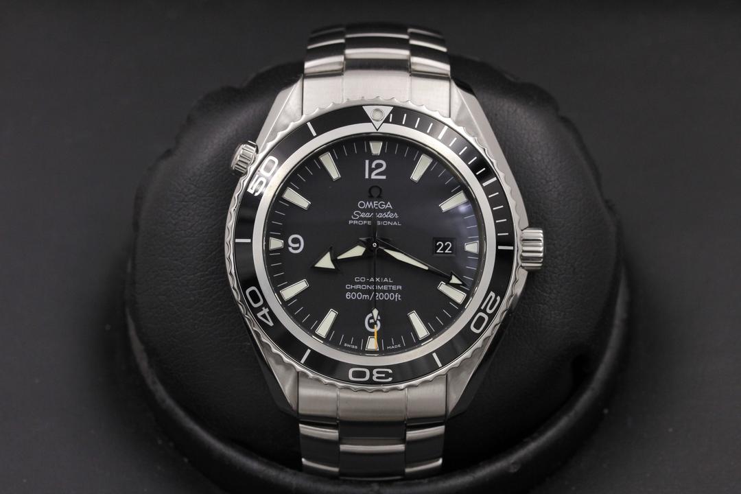 Omega Seamaster Planet Ocean 2200.50
