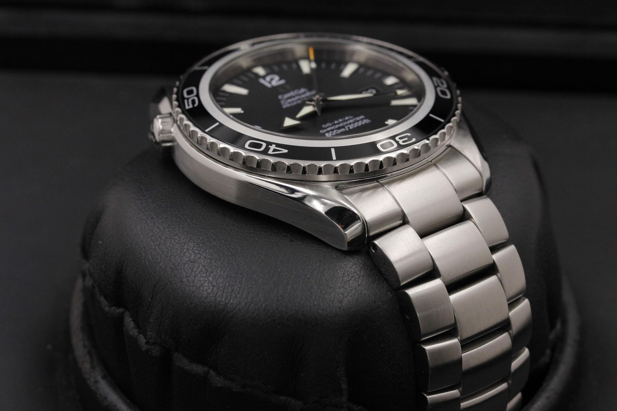 Watch Image 6