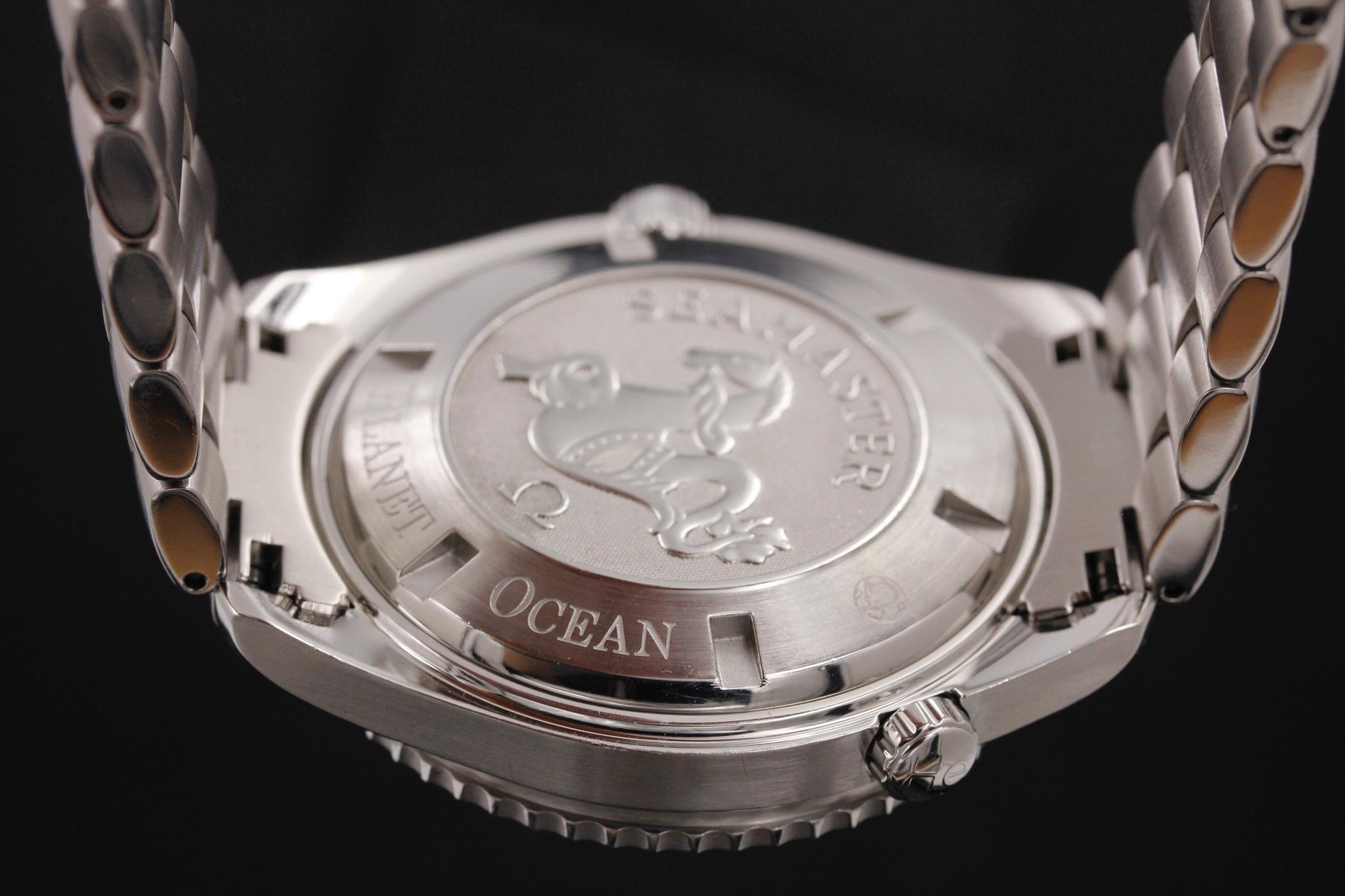 Watch Image 7