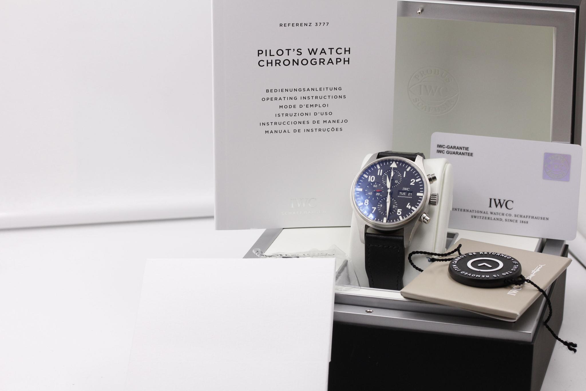 Watch Image 11