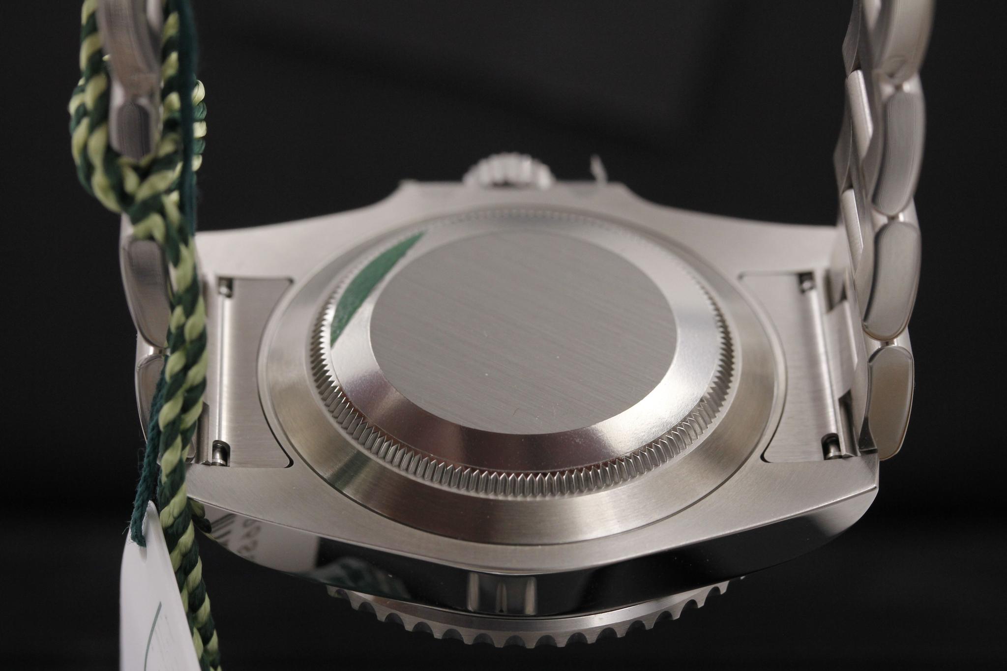 Watch Image 7