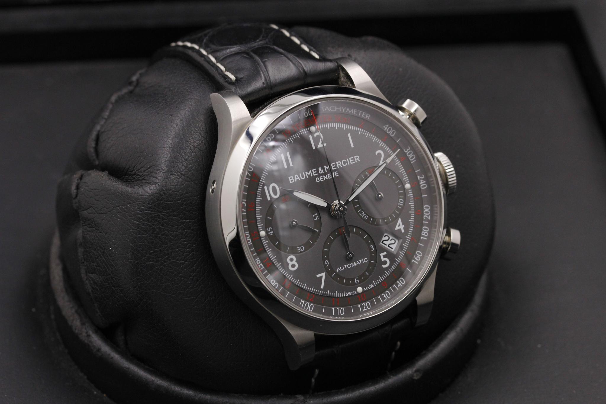 Watch Image 10