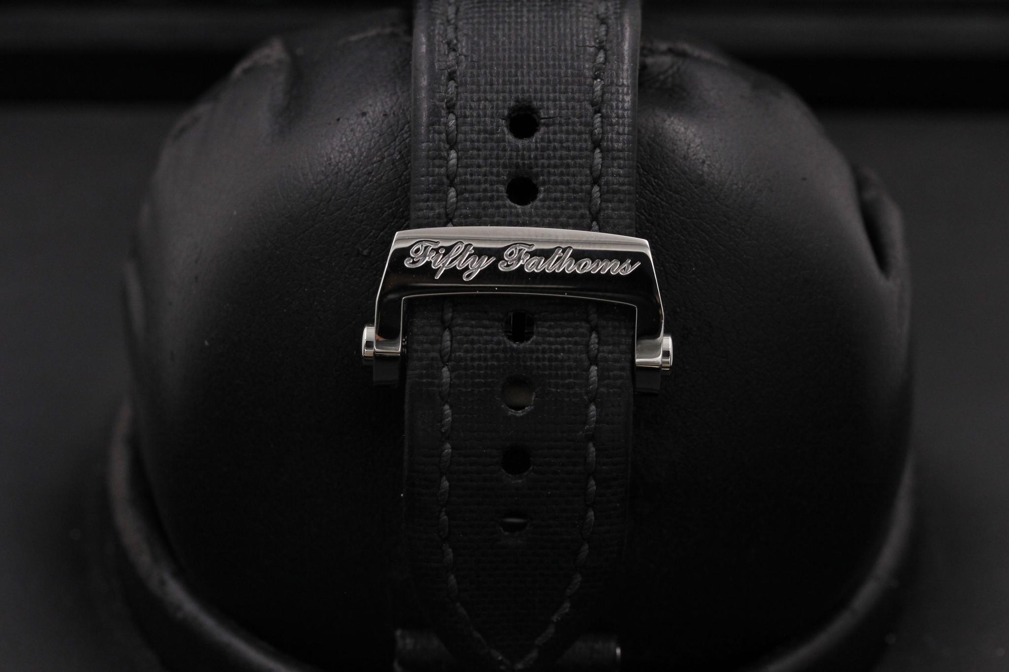 Watch Image 8