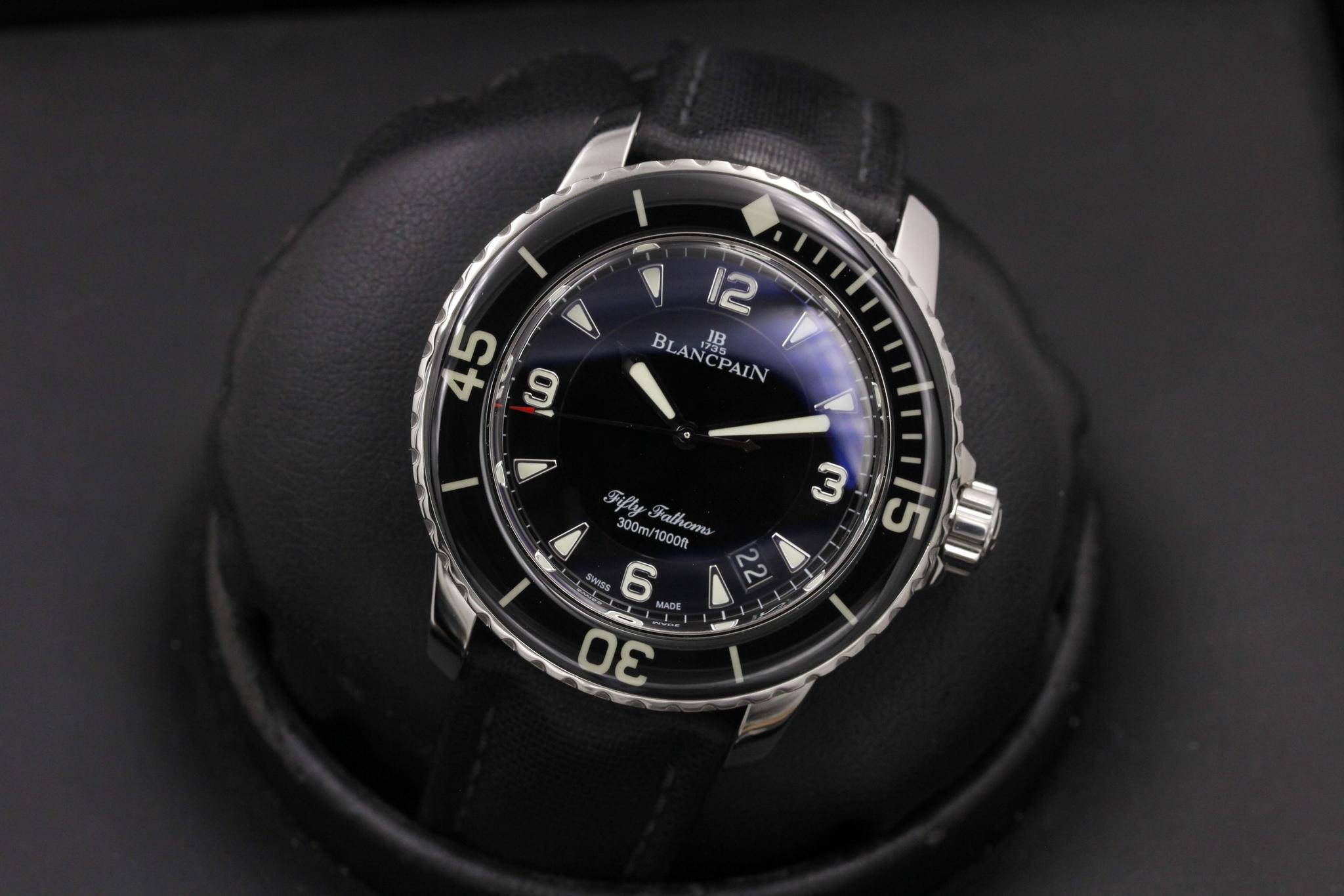 Watch Image 9