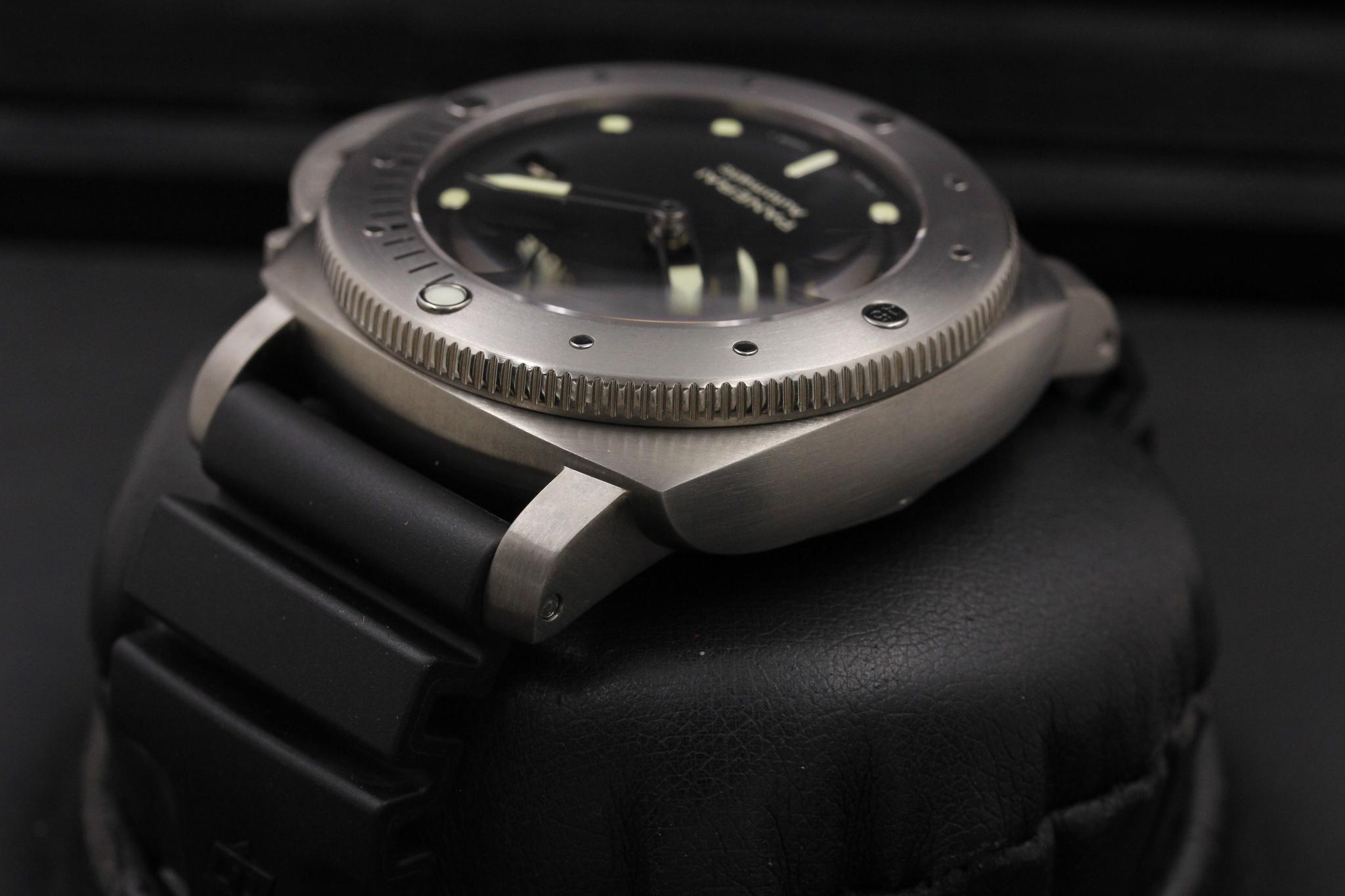 Watch Image 5