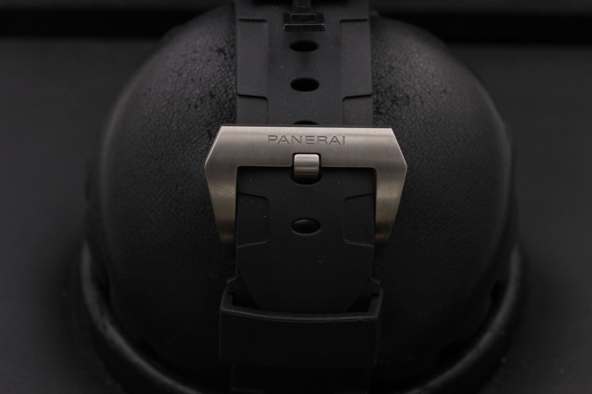 Watch Image 8