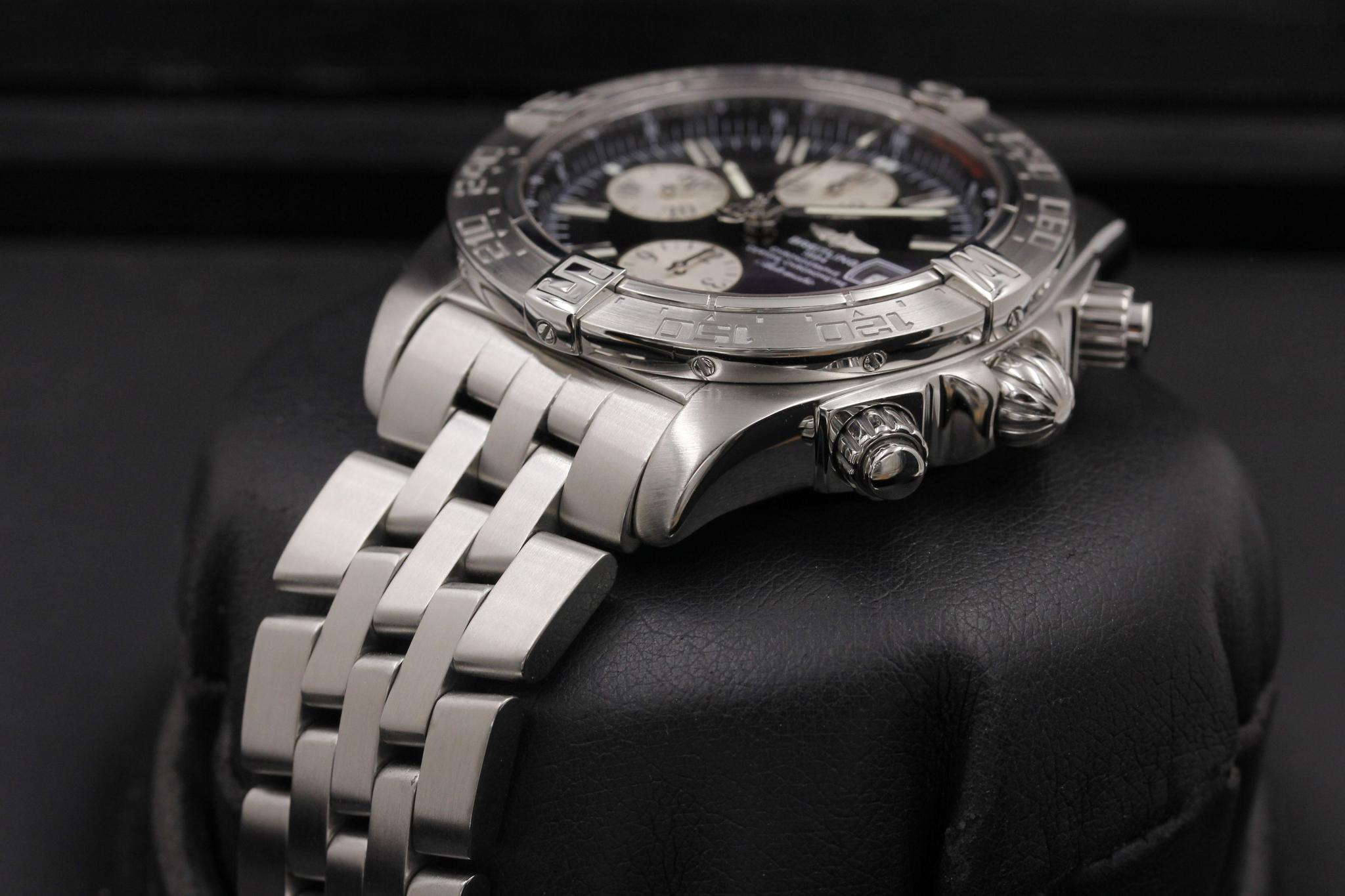 Watch Image 2