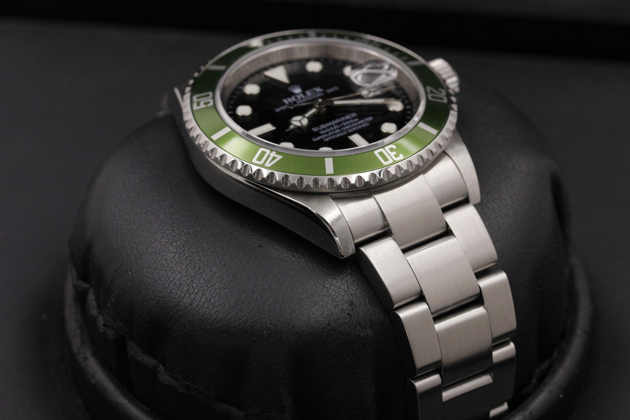 Watch Image 6