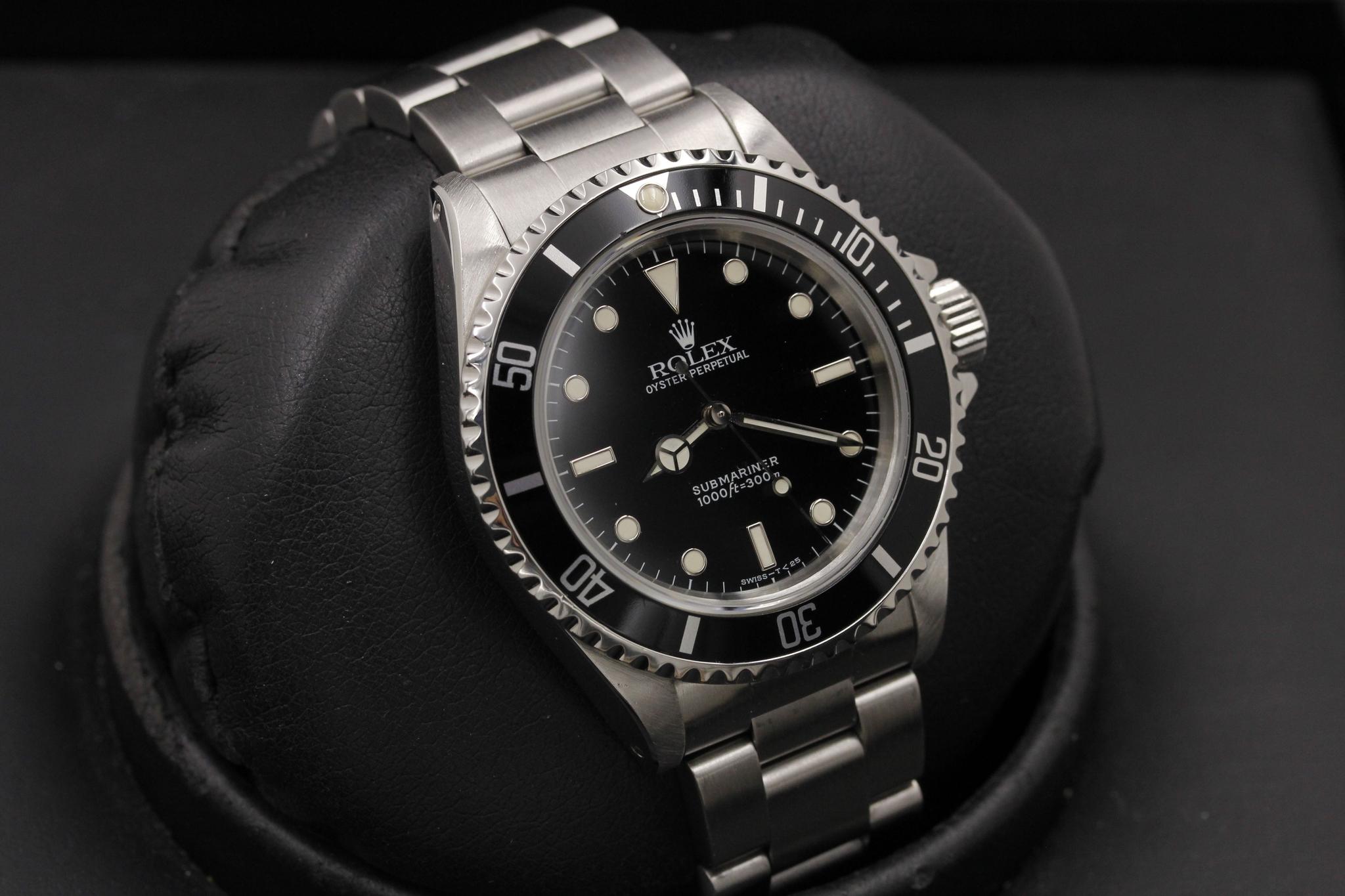 Watch Image 11