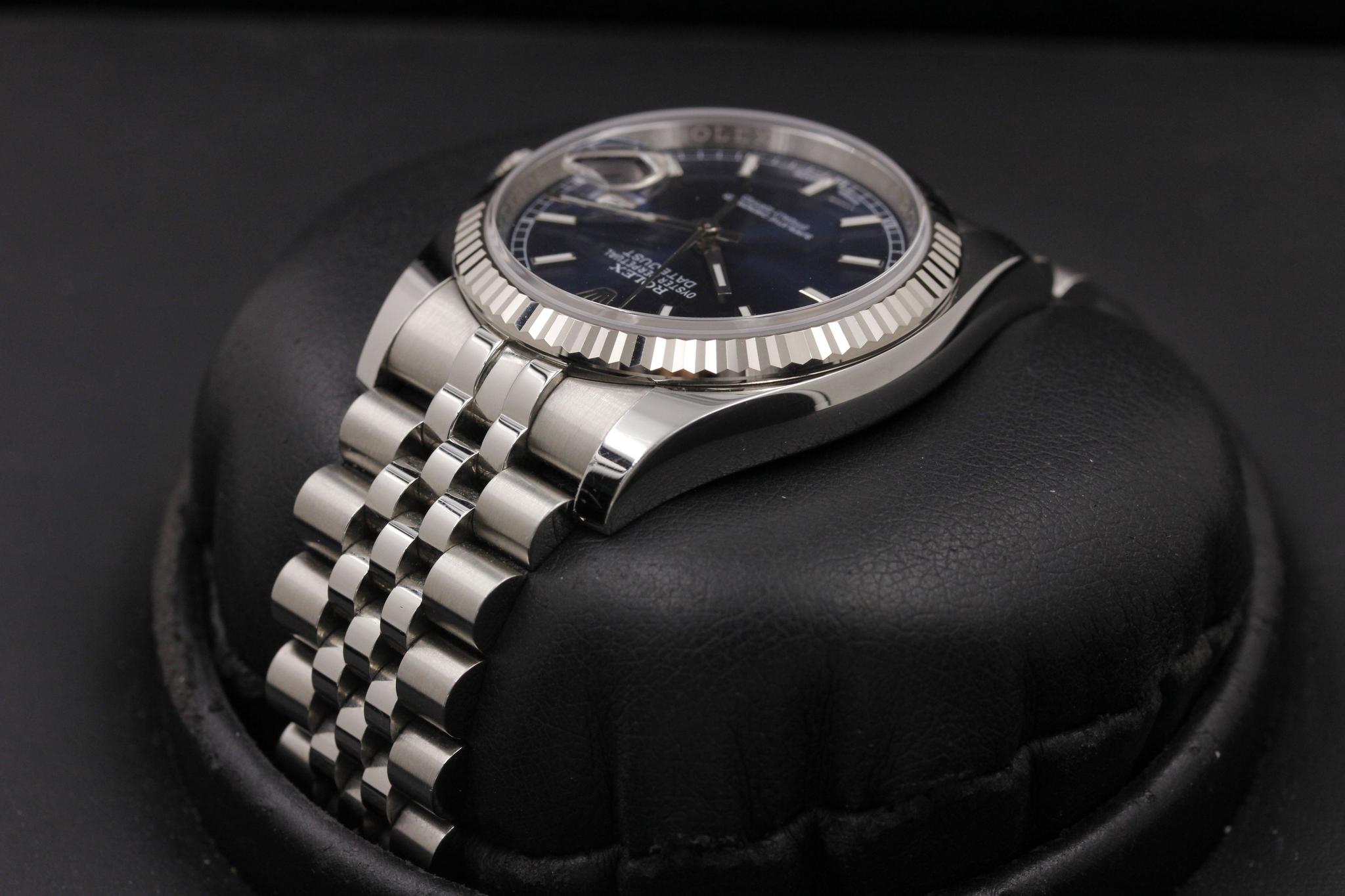 Watch Image 5