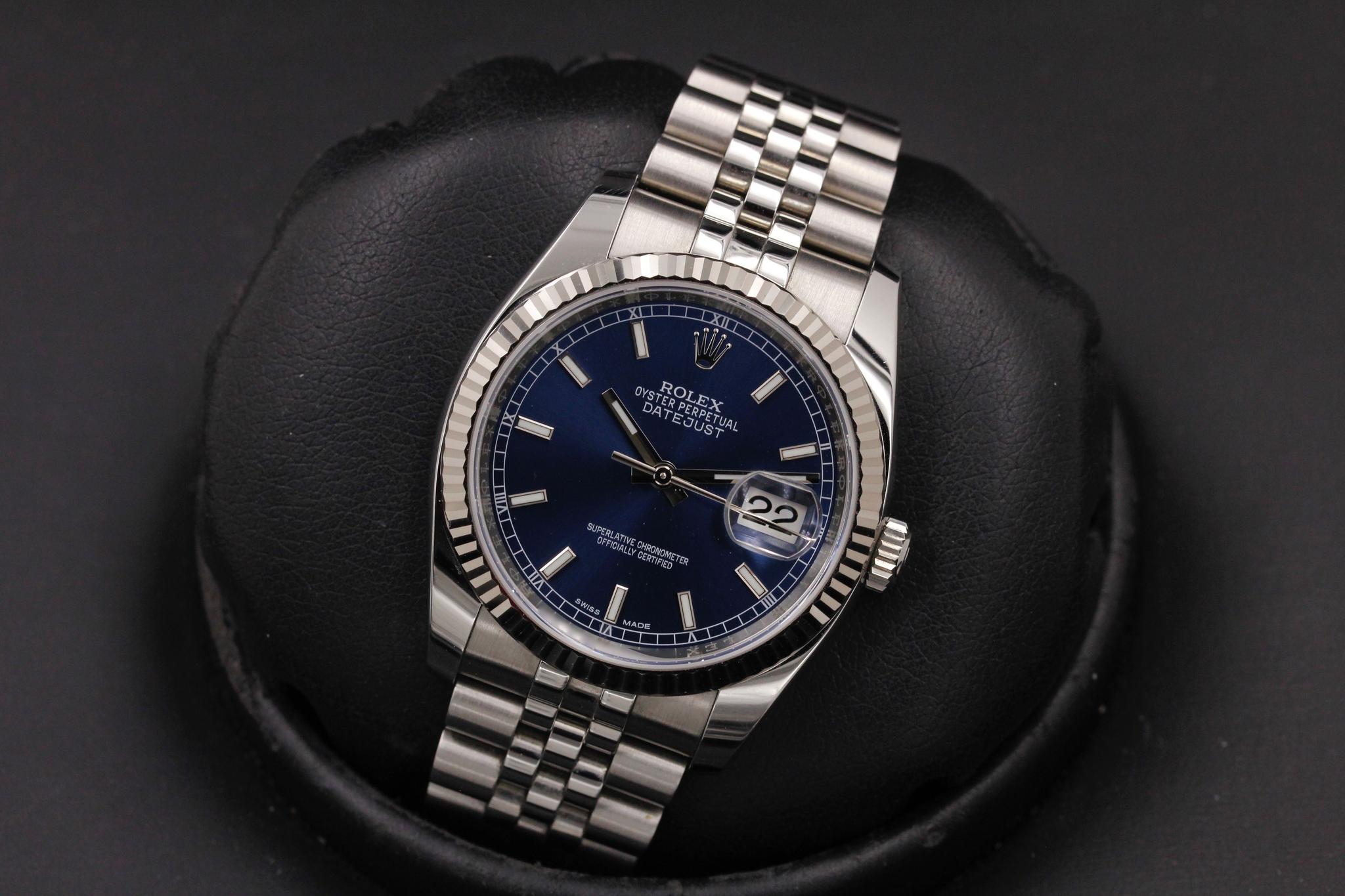 Watch Image 9