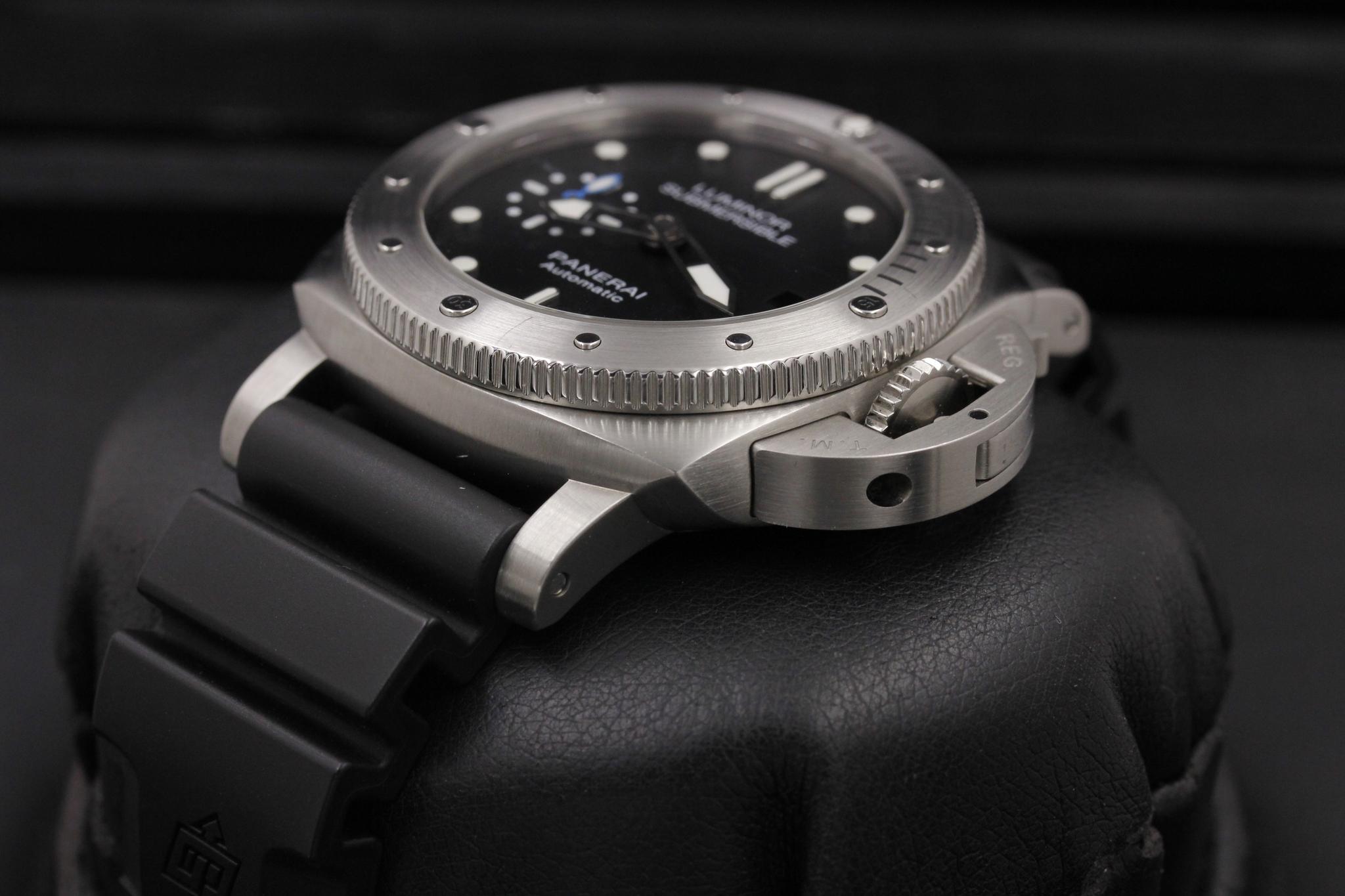 Watch Image 2