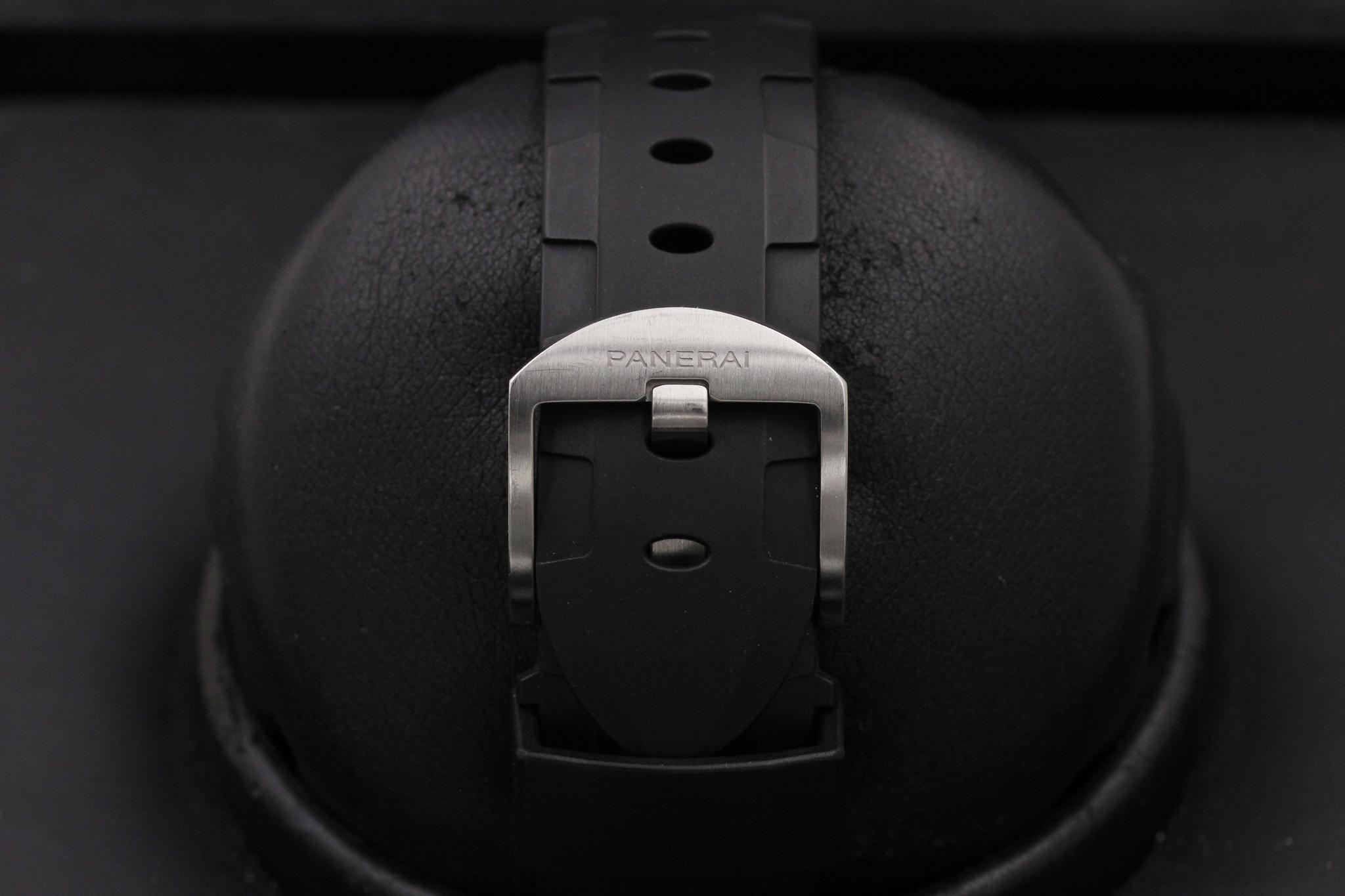 Watch Image 8