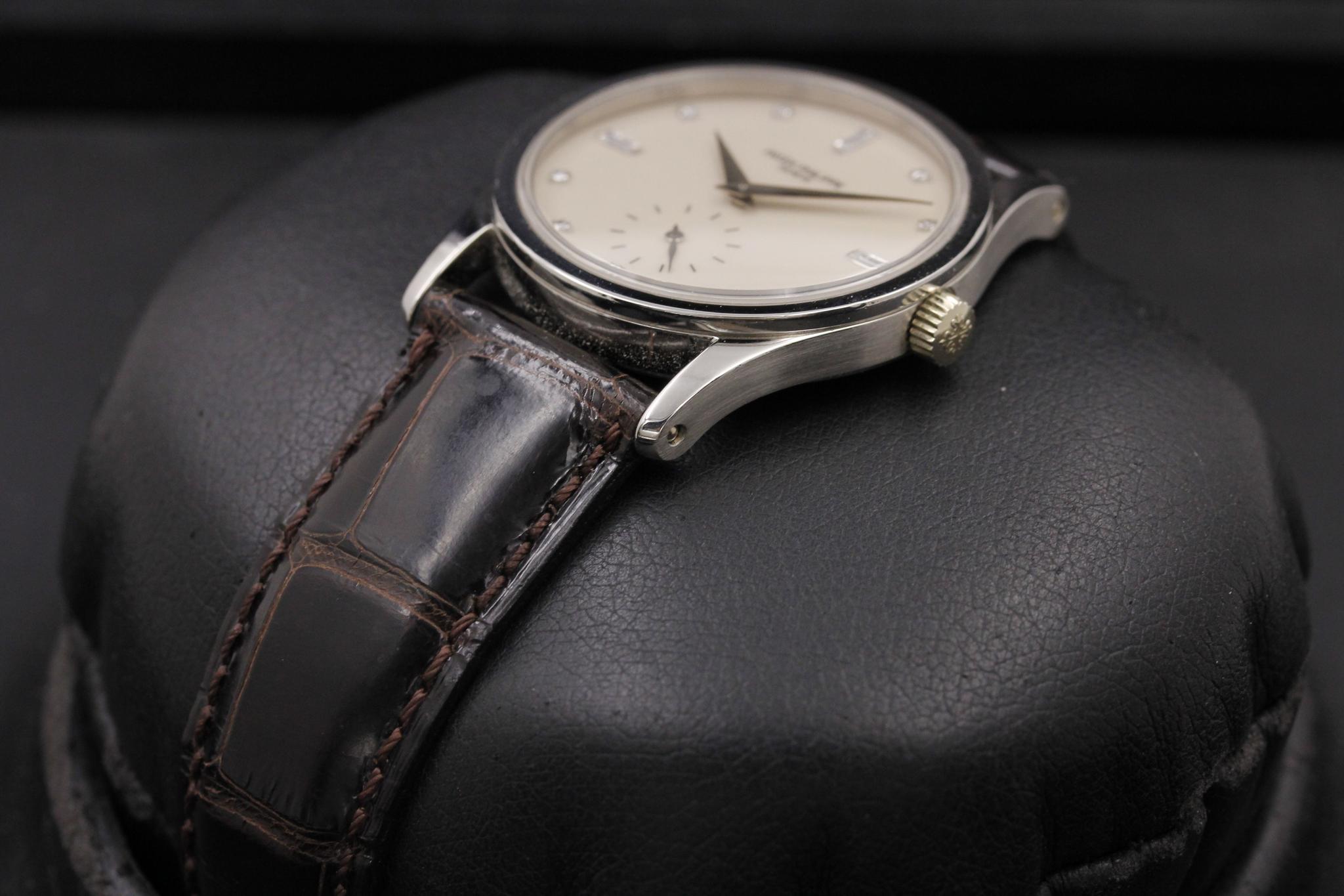 Watch Image 2