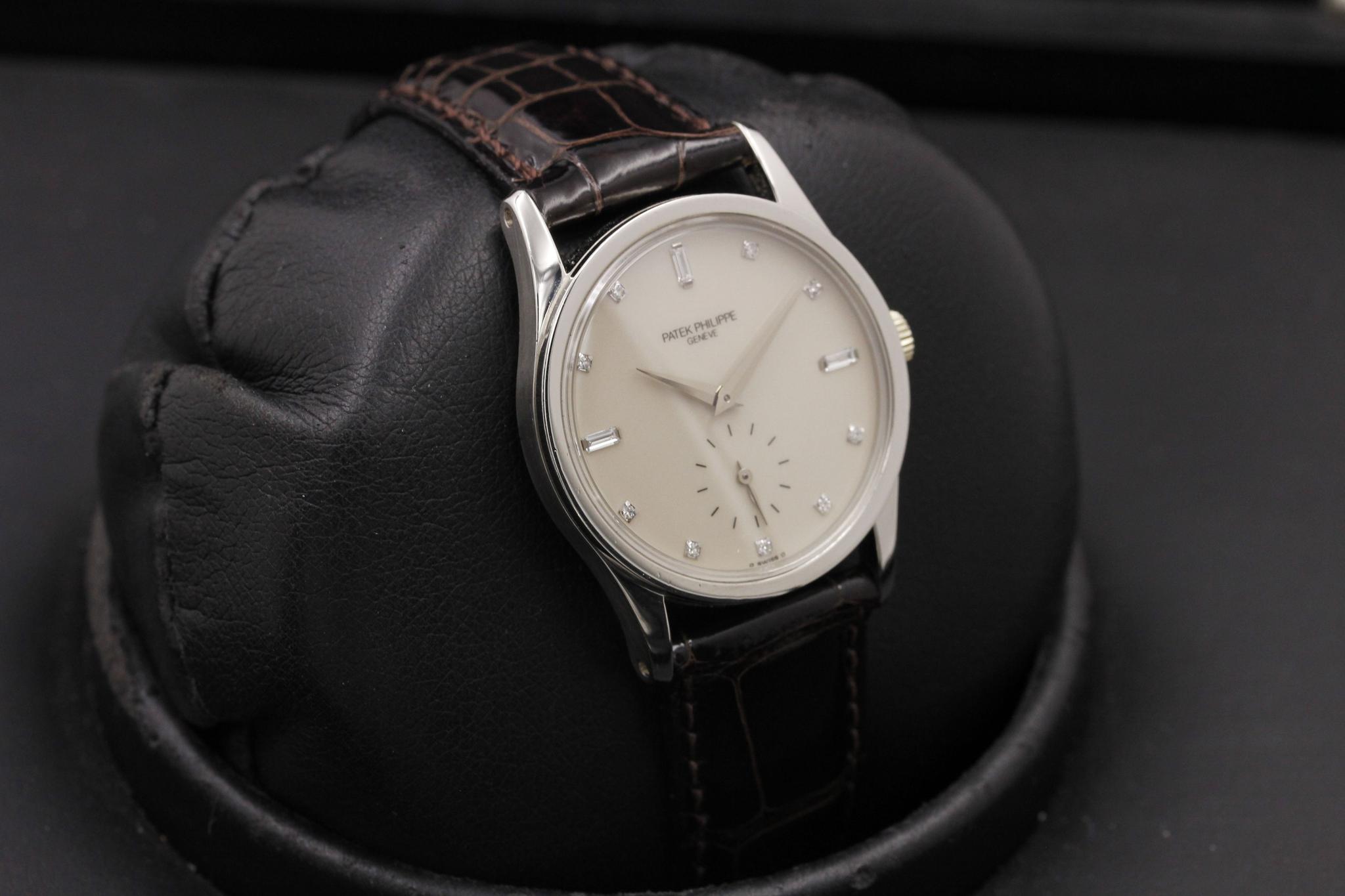 Watch Image 10