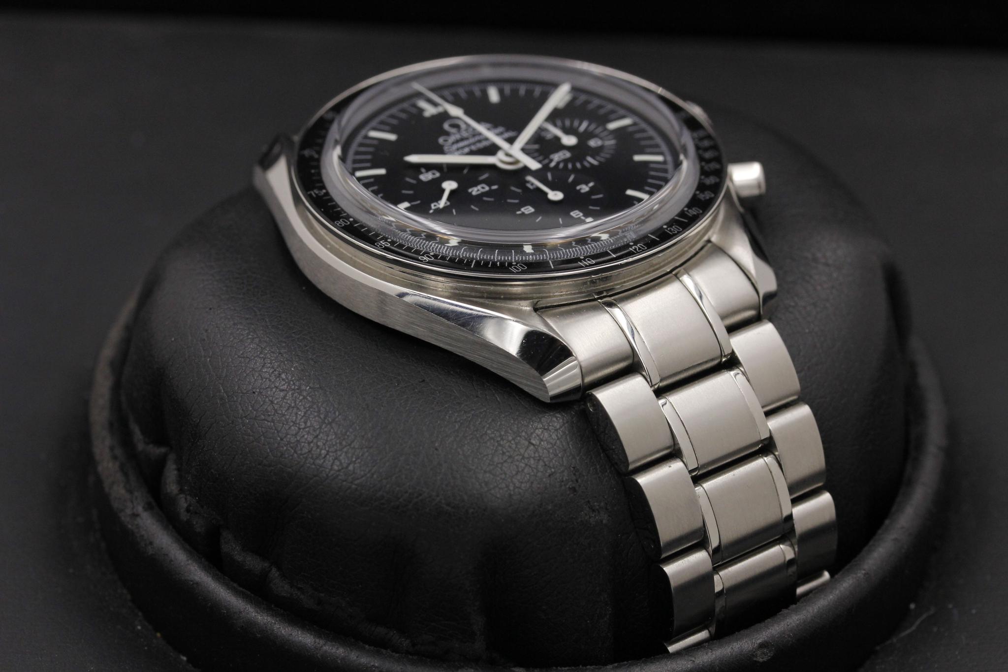 Watch Image 5