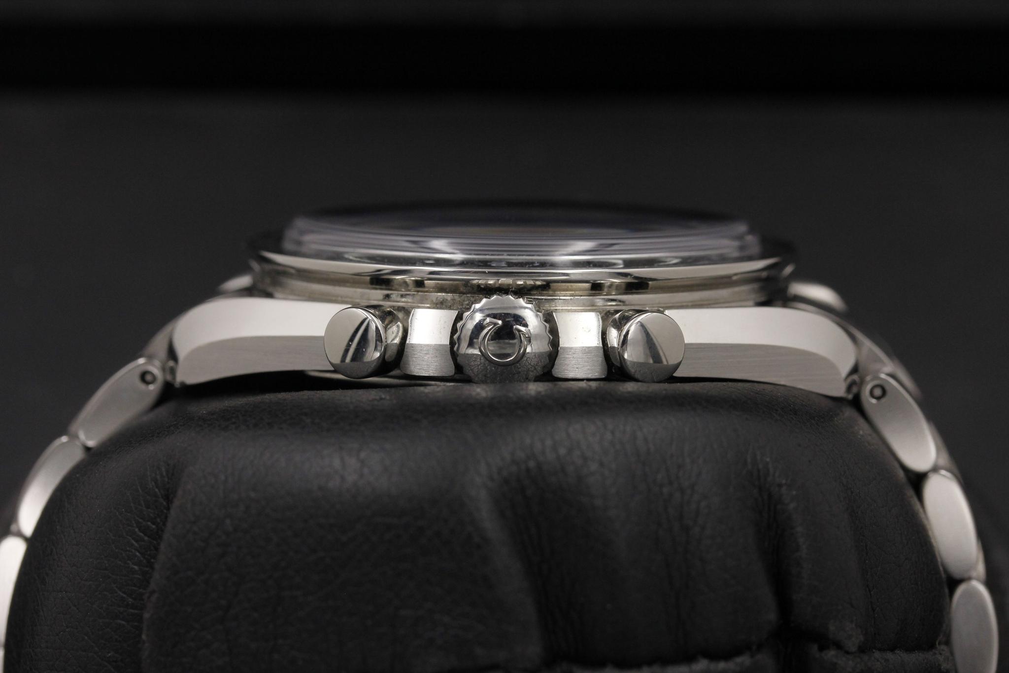 Watch Image 3