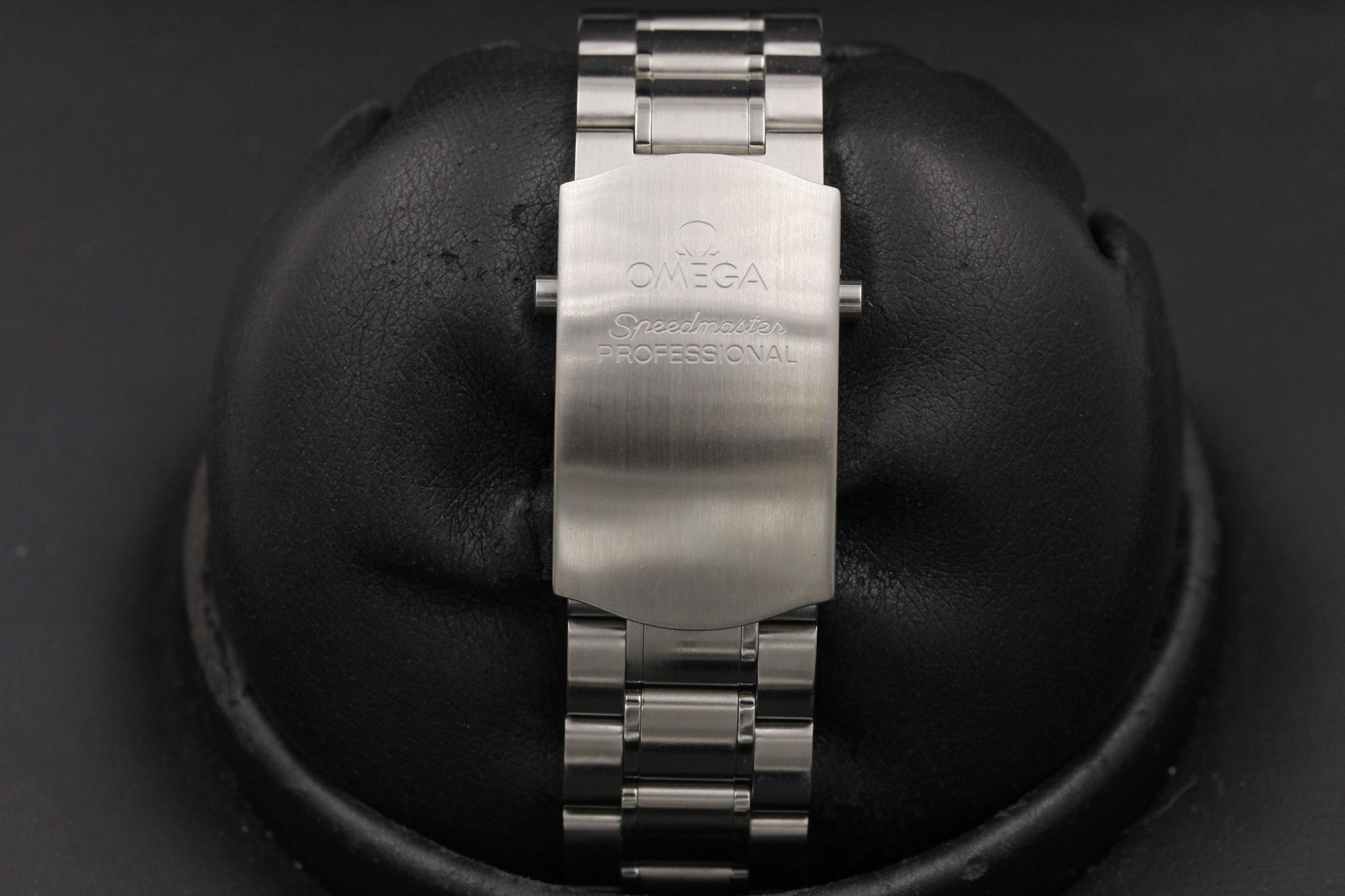 Watch Image 8