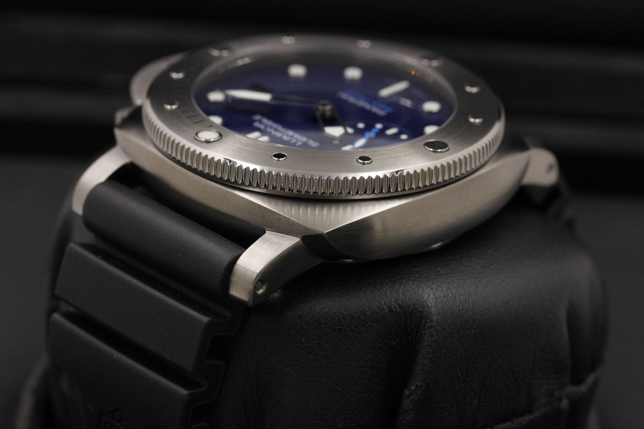 Watch Image 5