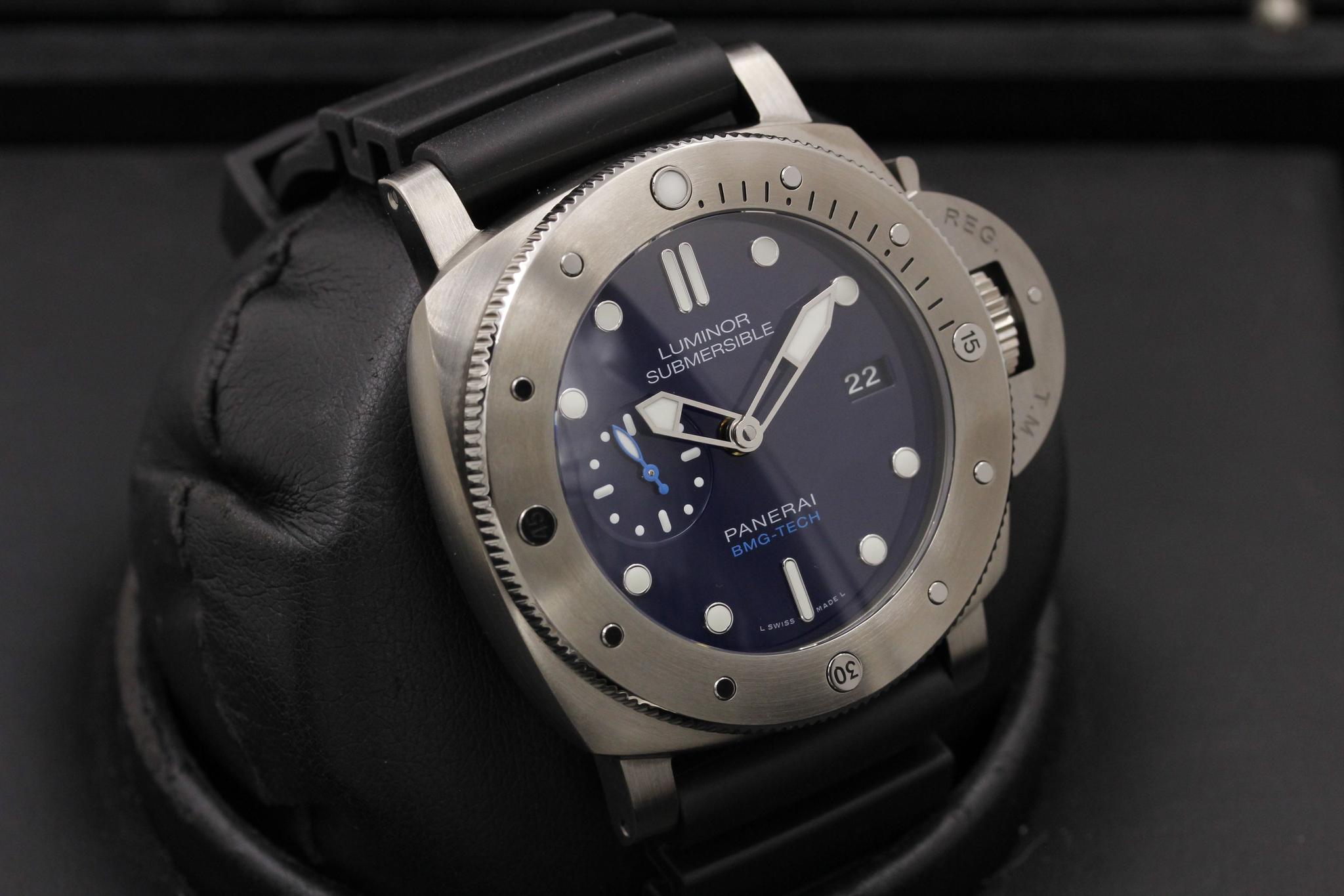 Watch Image 9