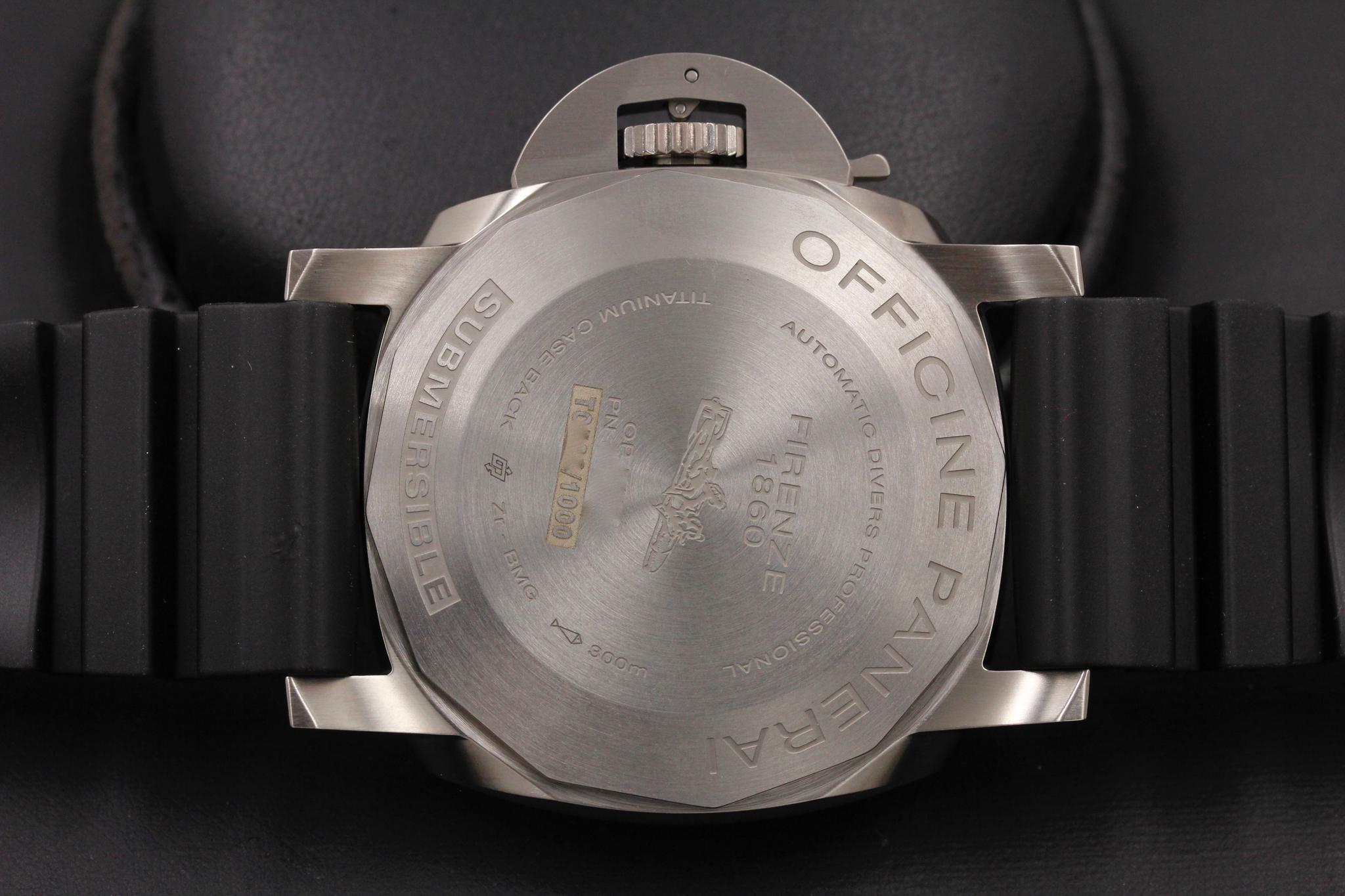 Watch Image 7