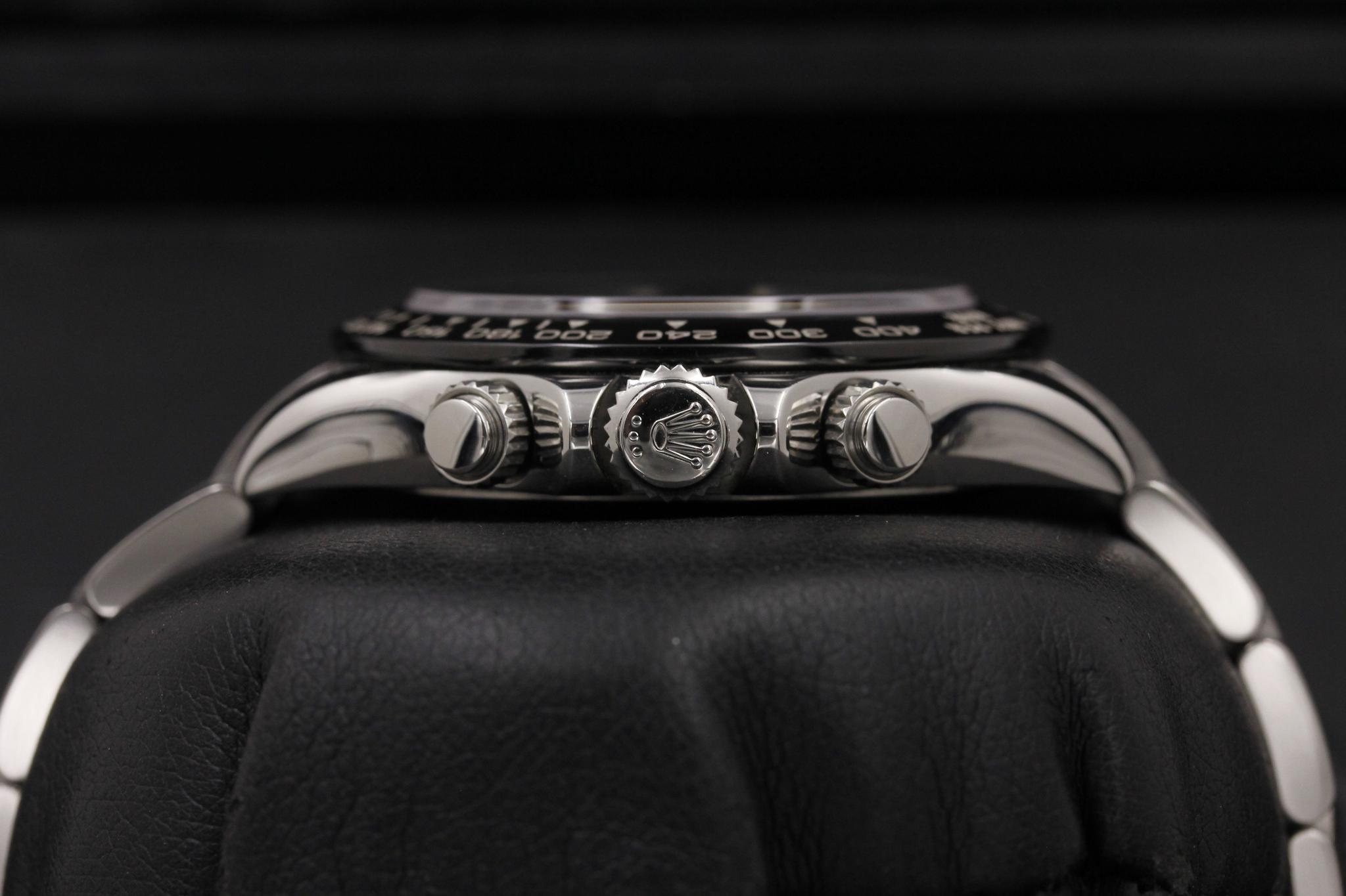 Watch Image 3