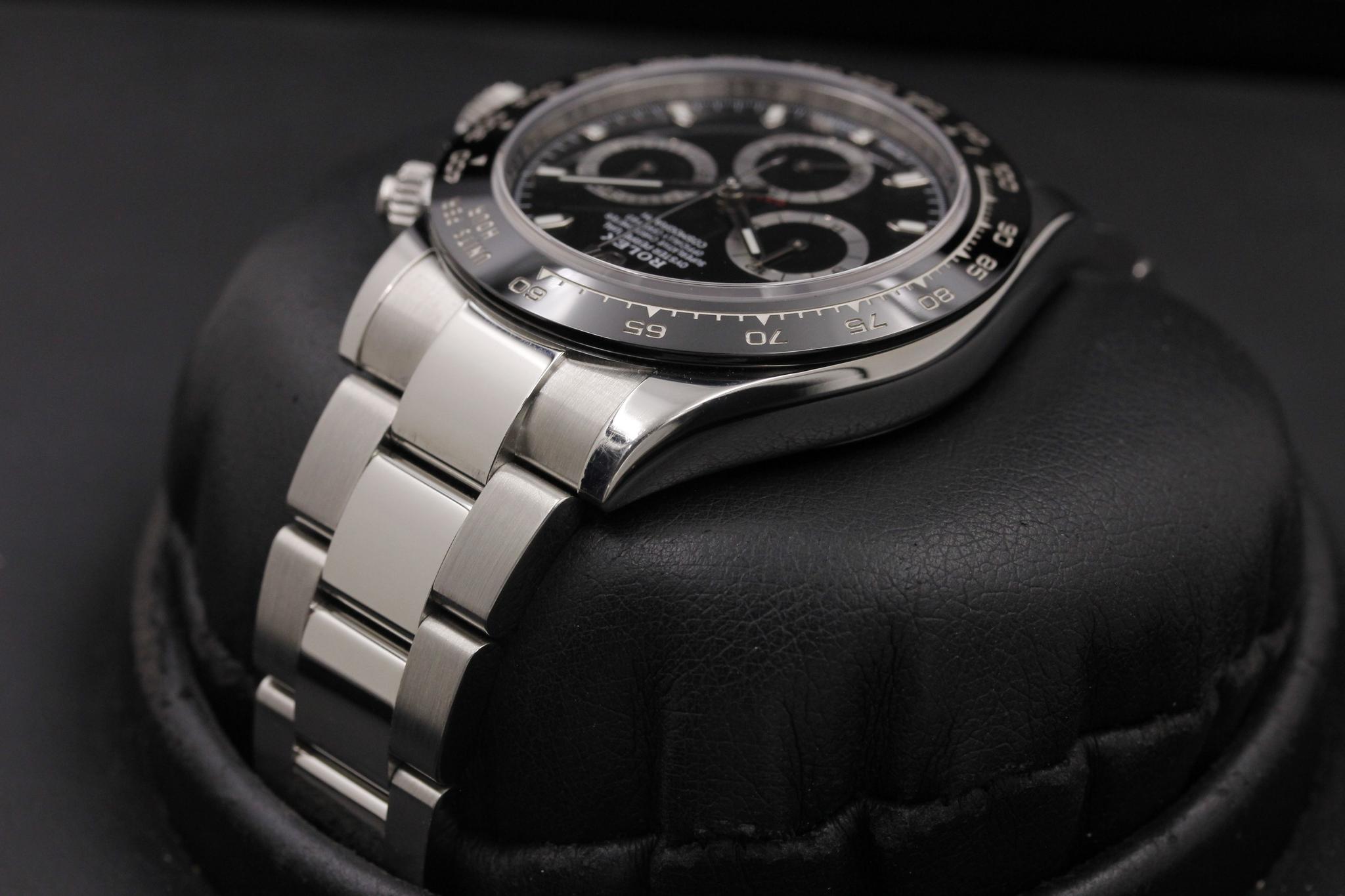Watch Image 5