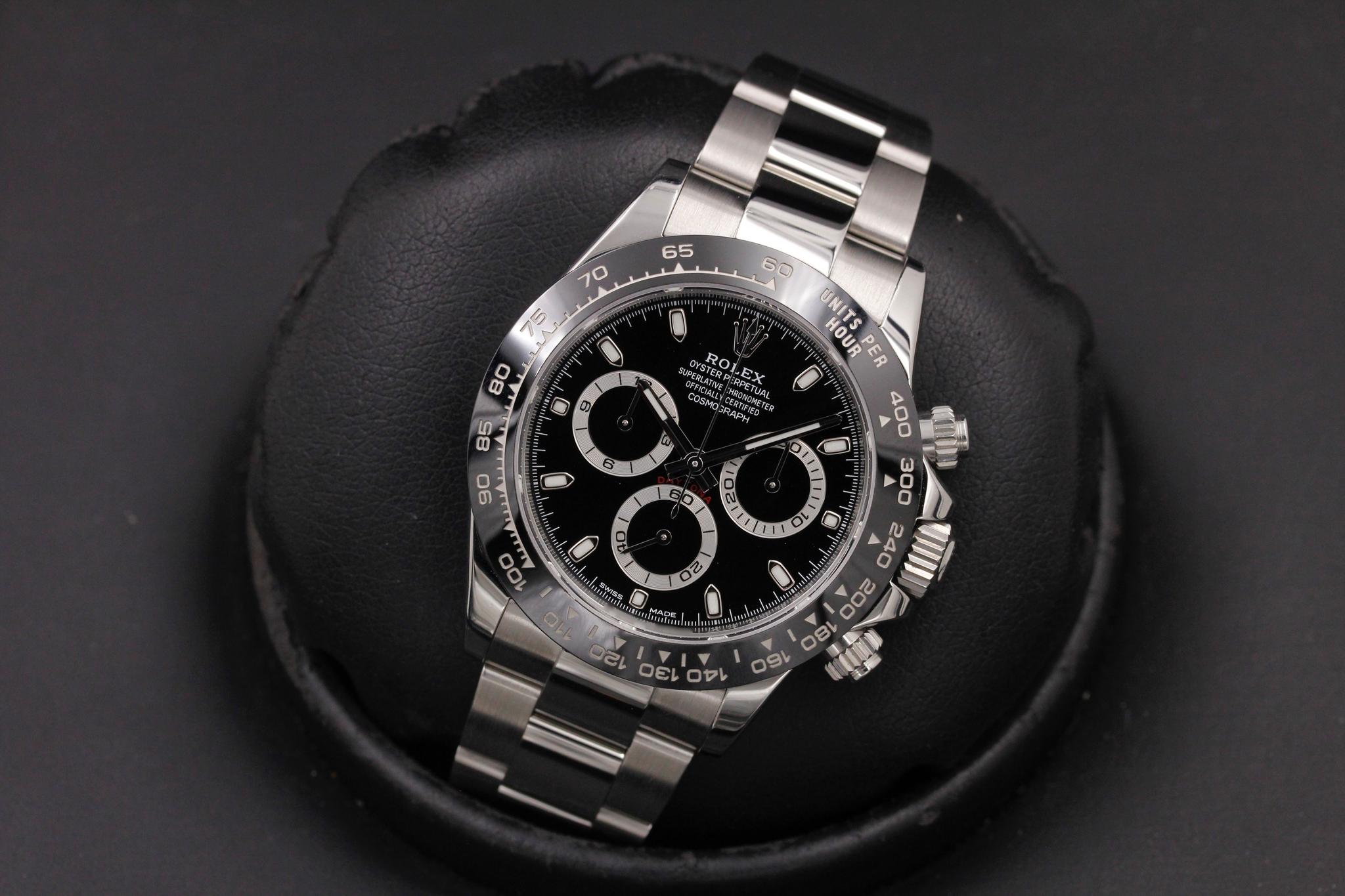 Watch Image 9