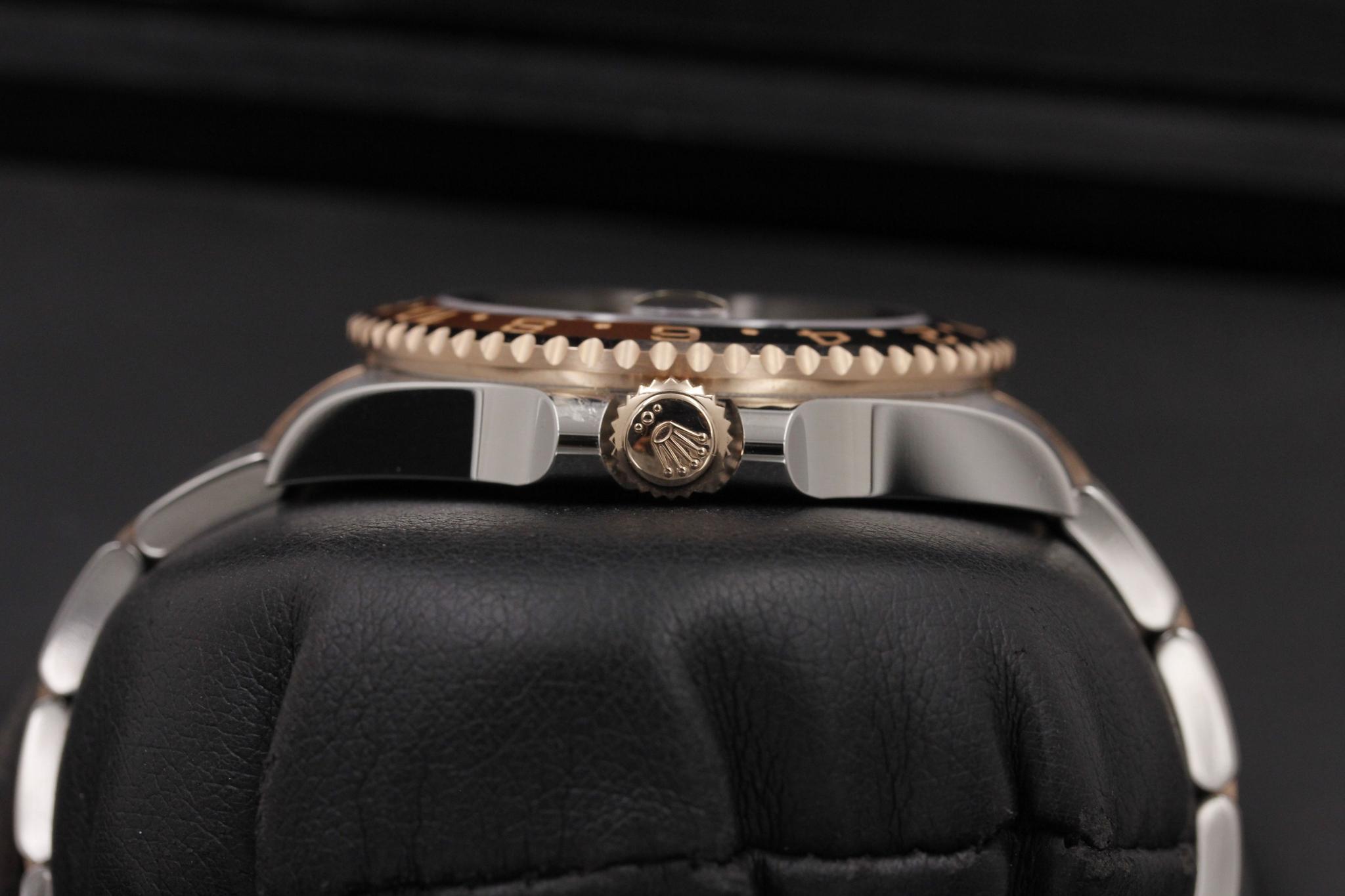 Watch Image 3