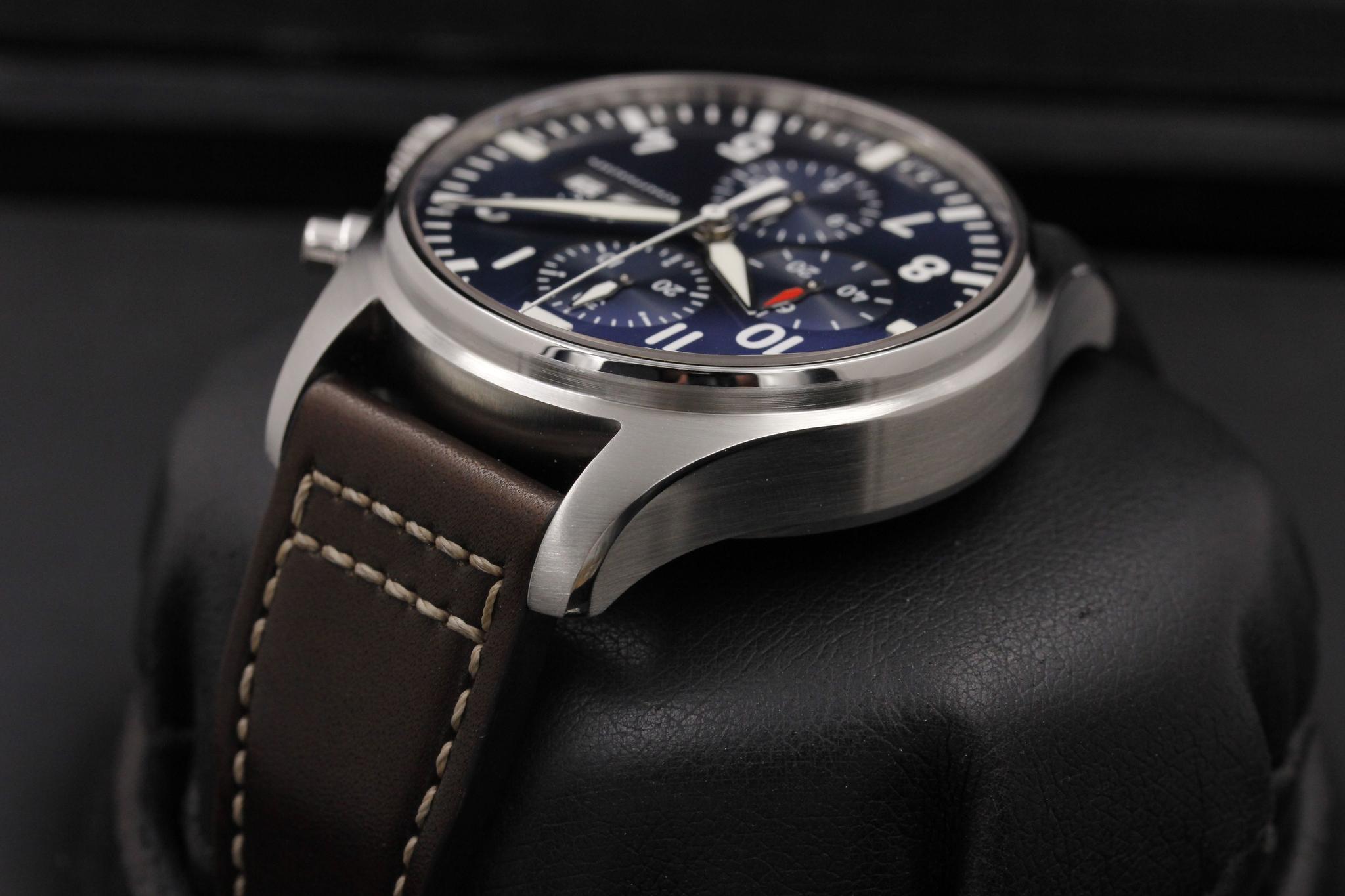 Watch Image 5