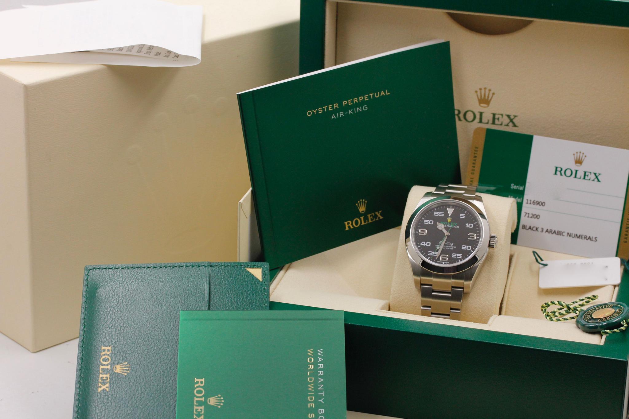 Watch Image 11