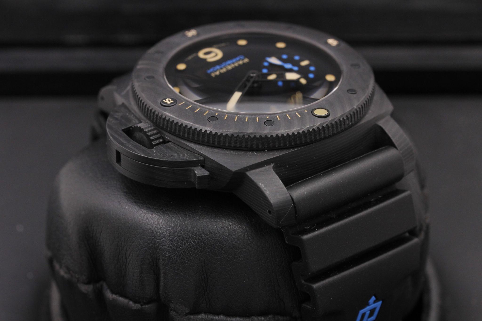 Watch Image 4