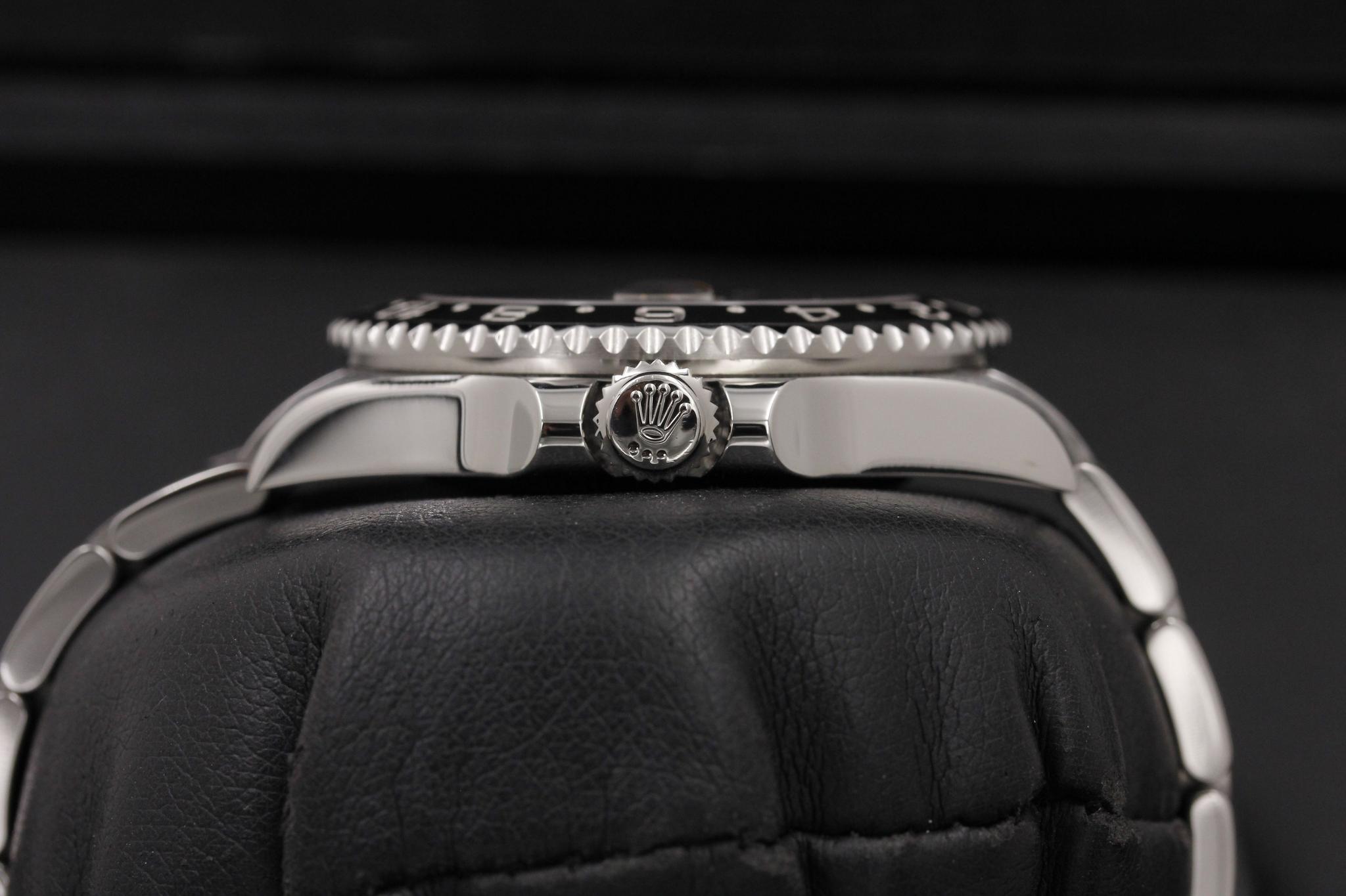 Watch Image 3