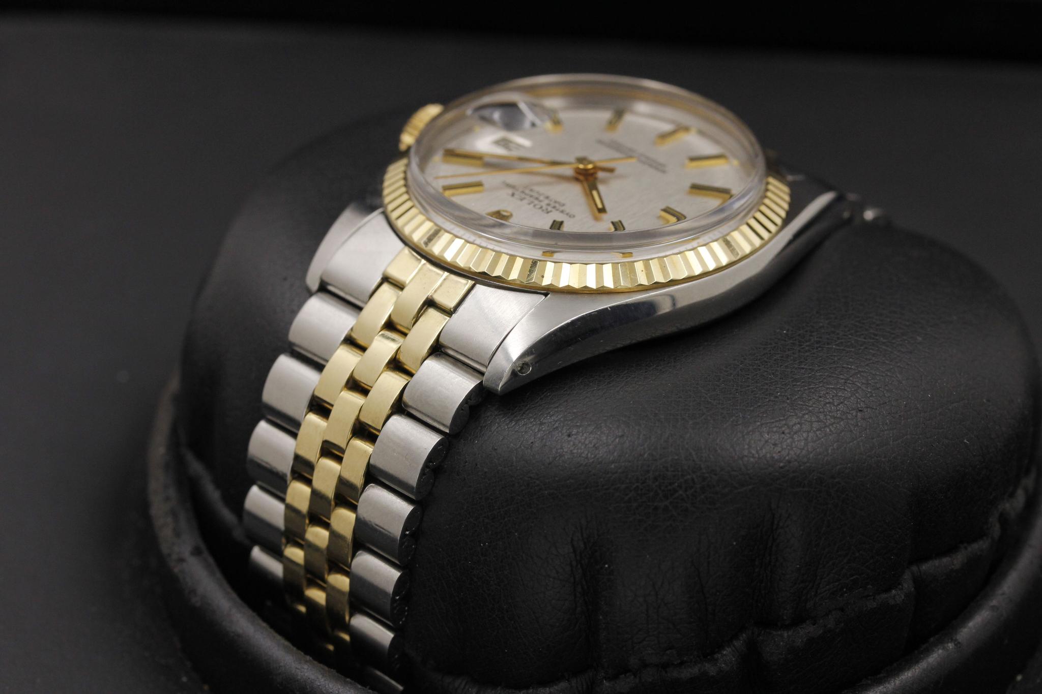Watch Image 5