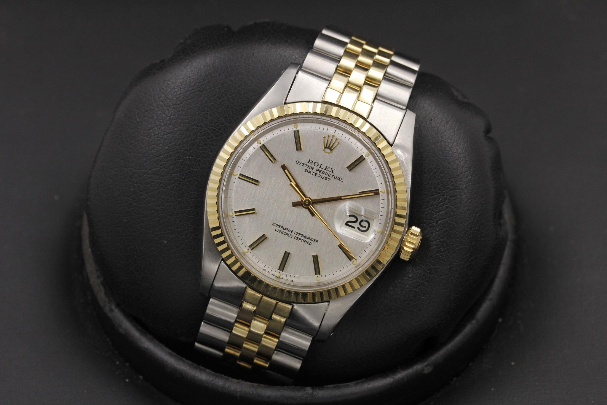 Watch Image 14