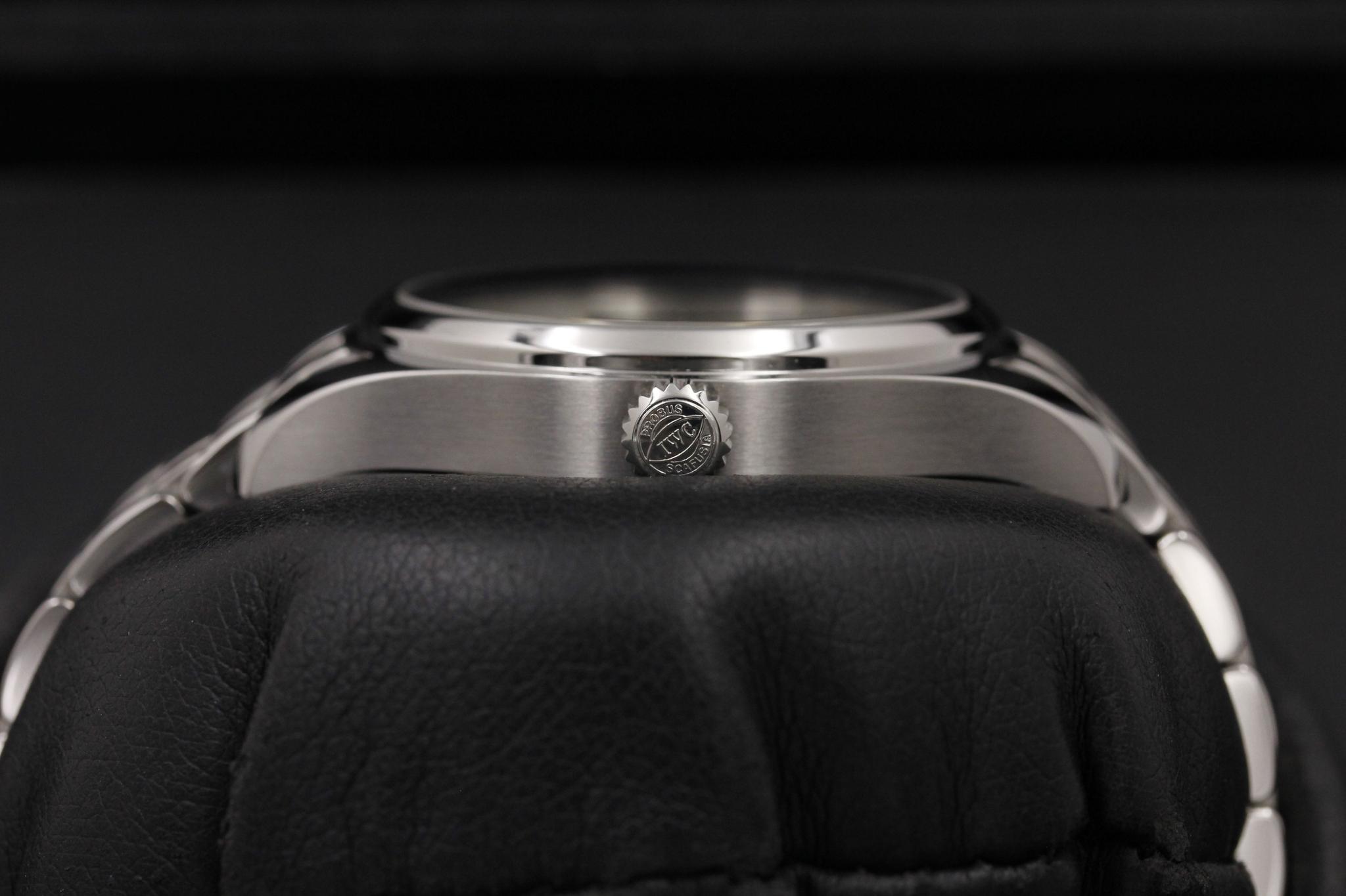 Watch Image 3