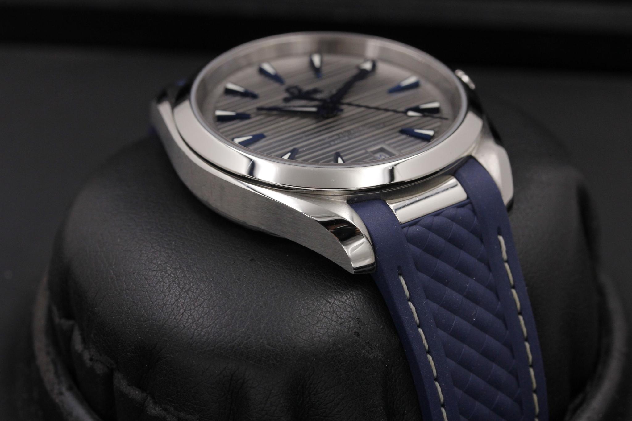 Watch Image 6