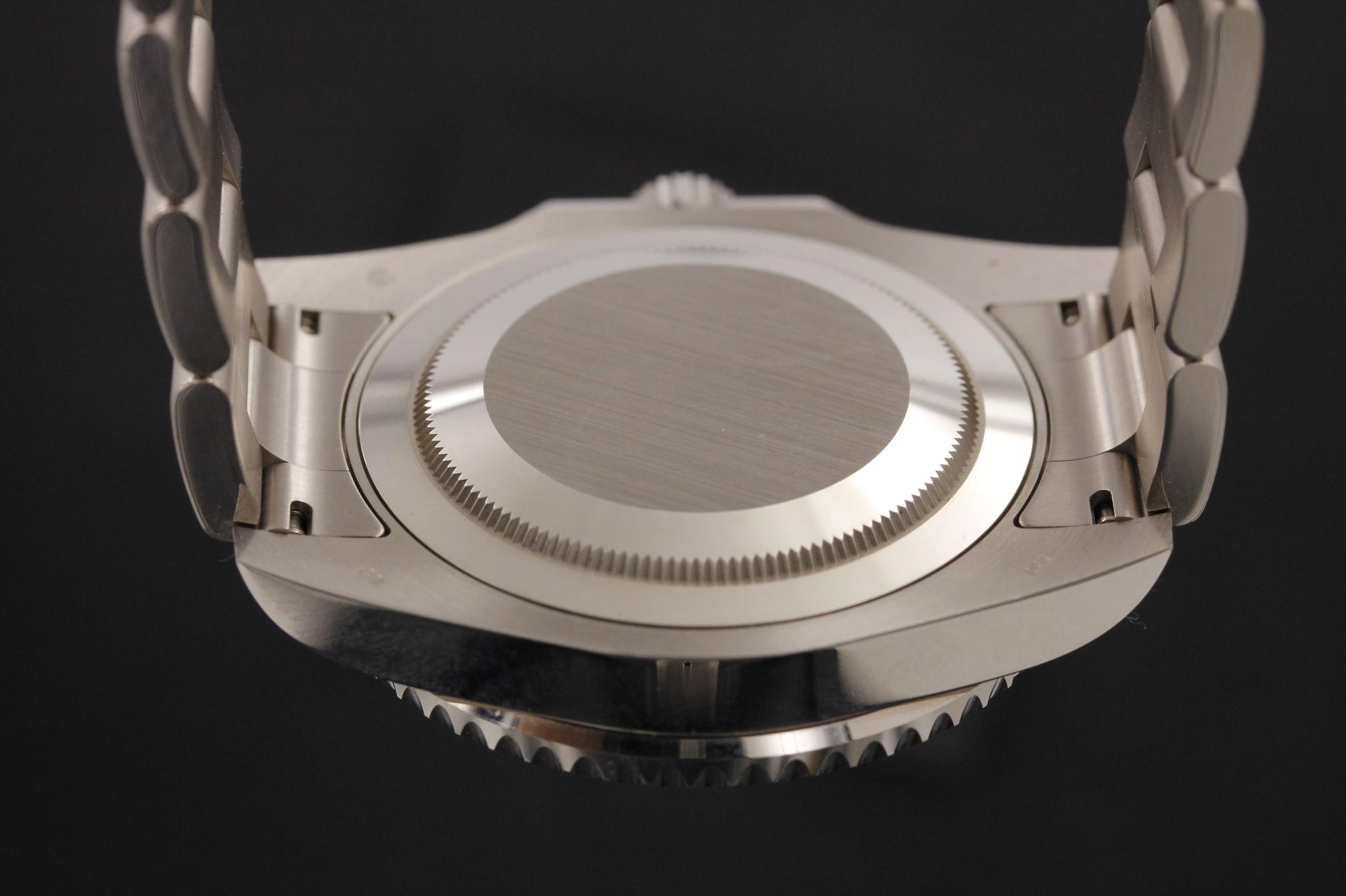 Watch Image 7