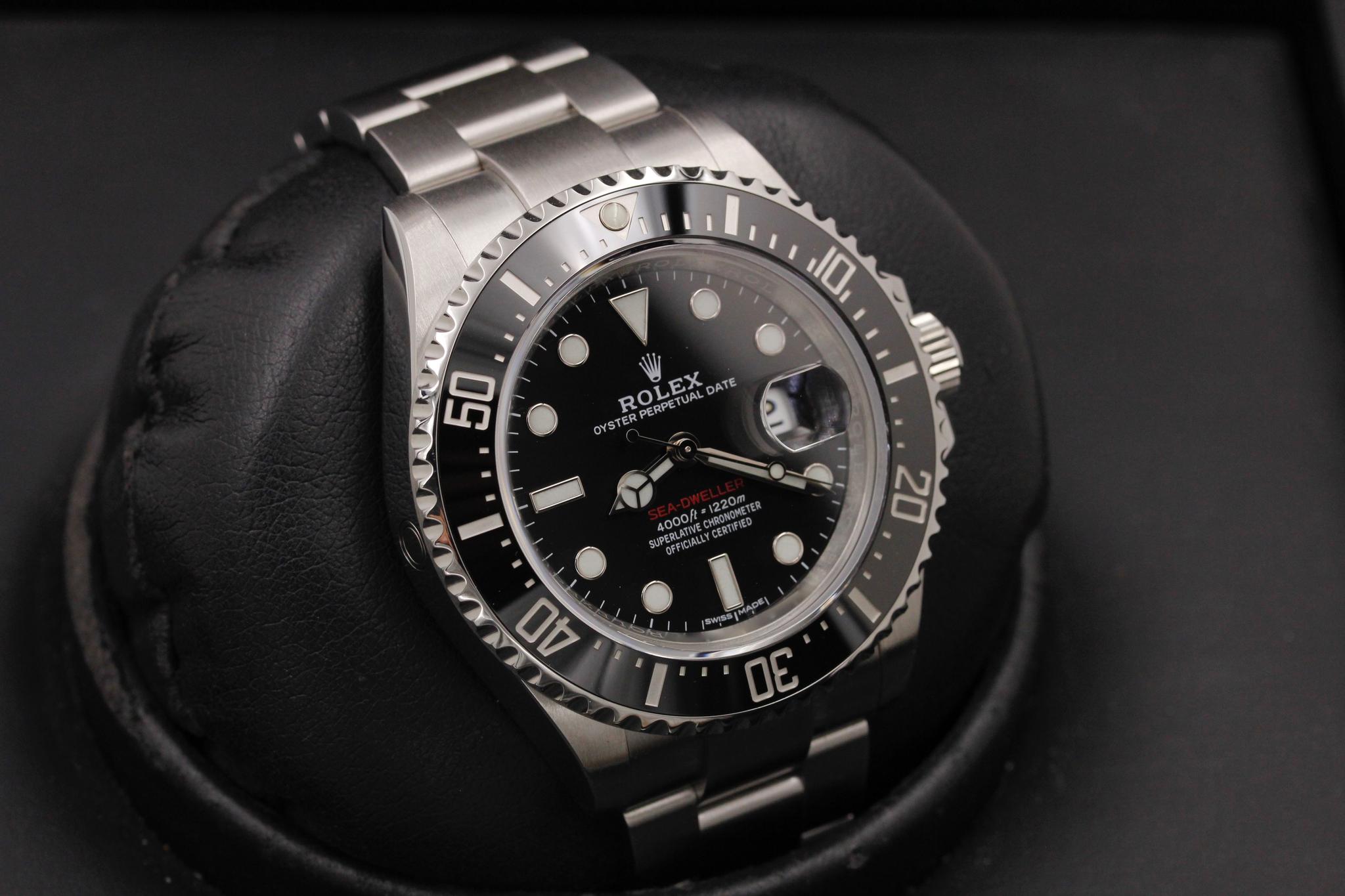Watch Image 10