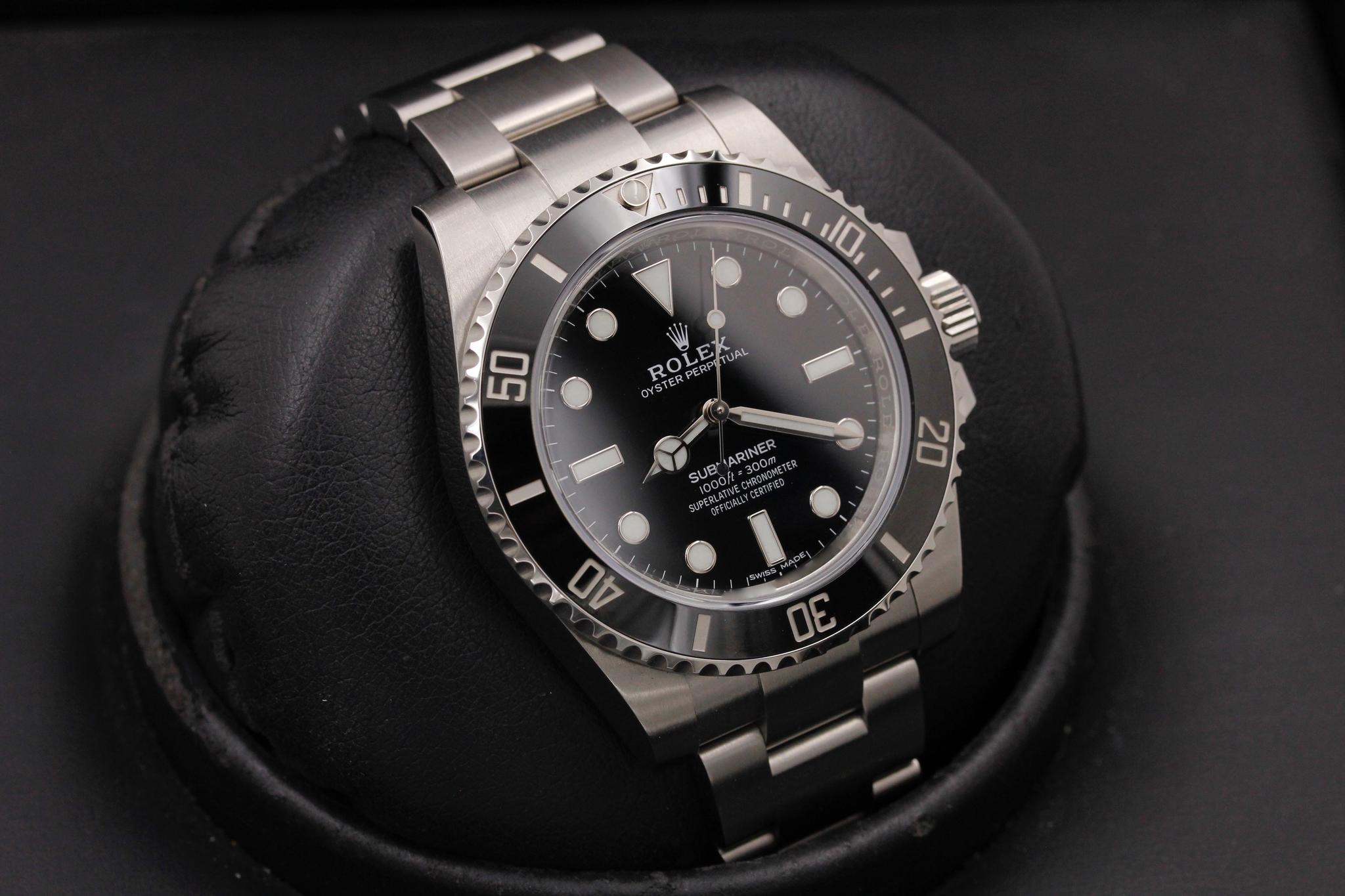Watch Image 10