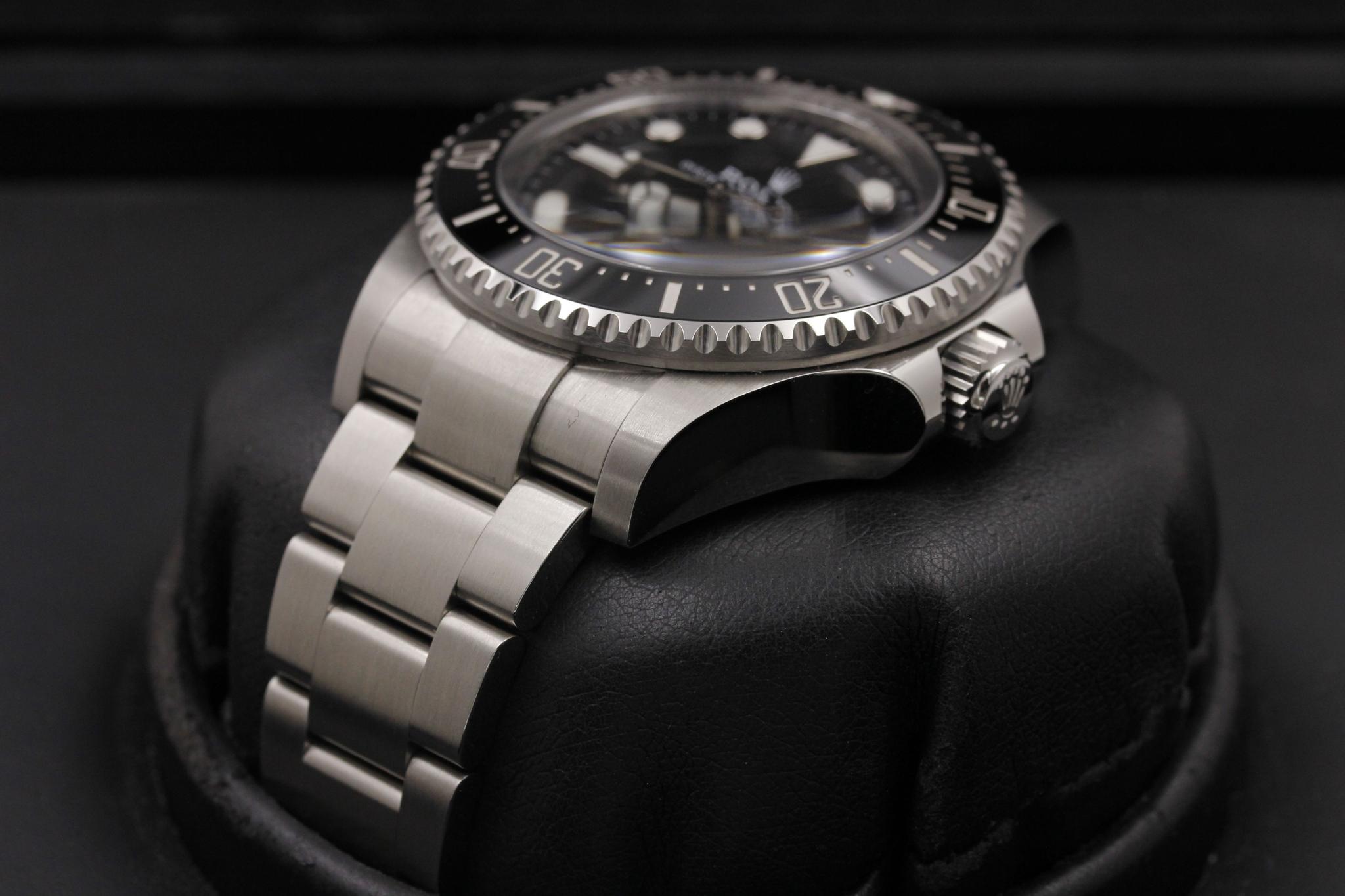Watch Image 2
