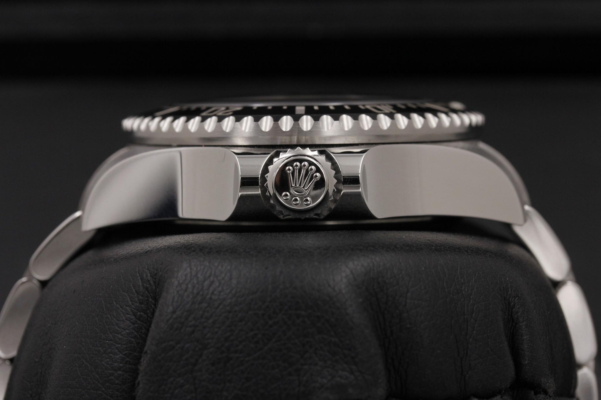 Watch Image 3