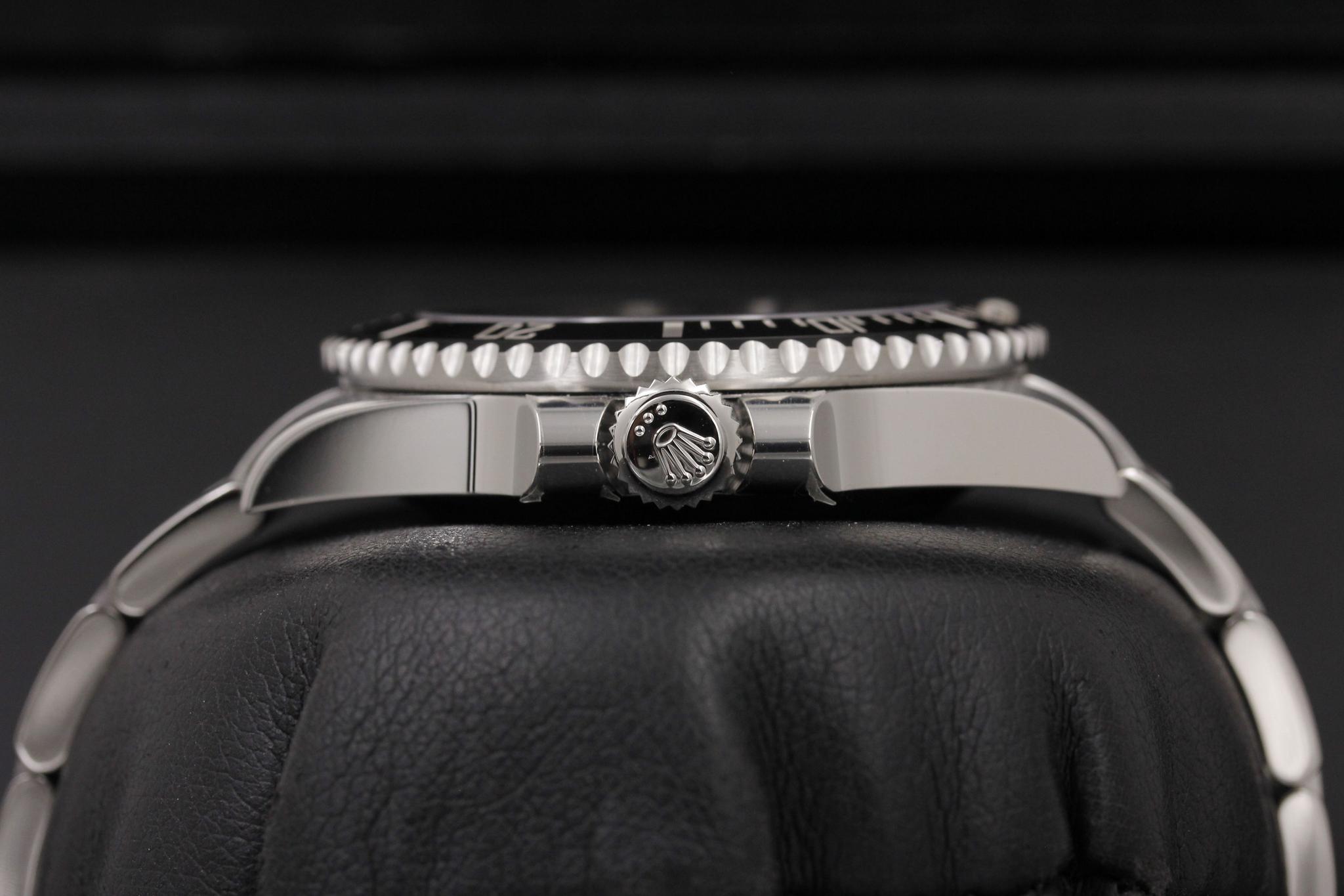Watch Image 3