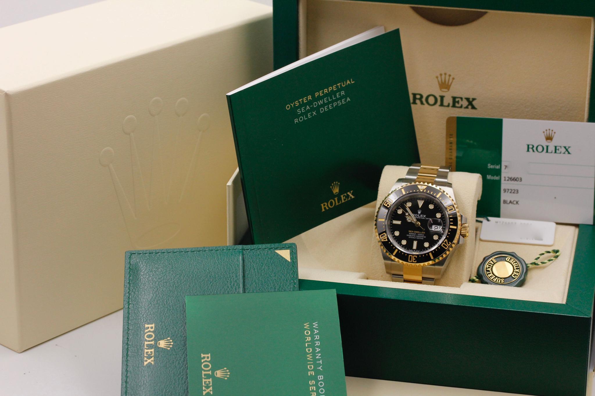 Watch Image 11