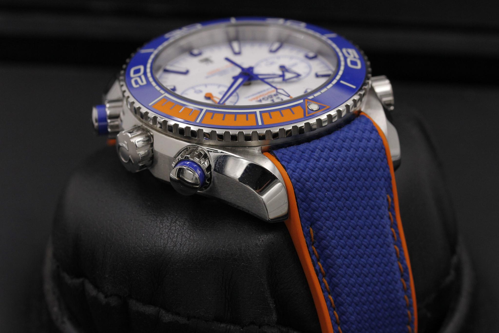 Watch Image 4