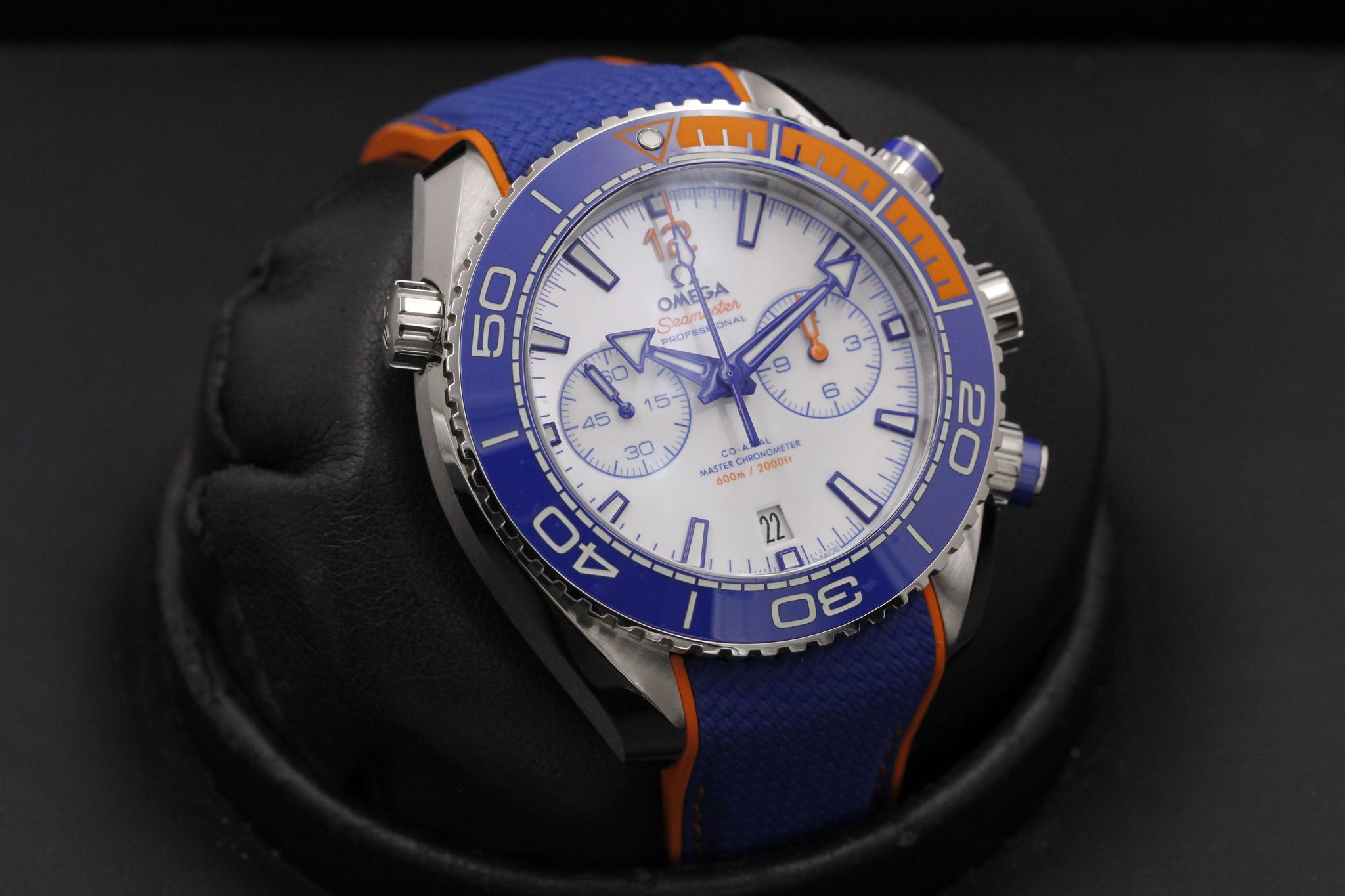 Watch Image 10
