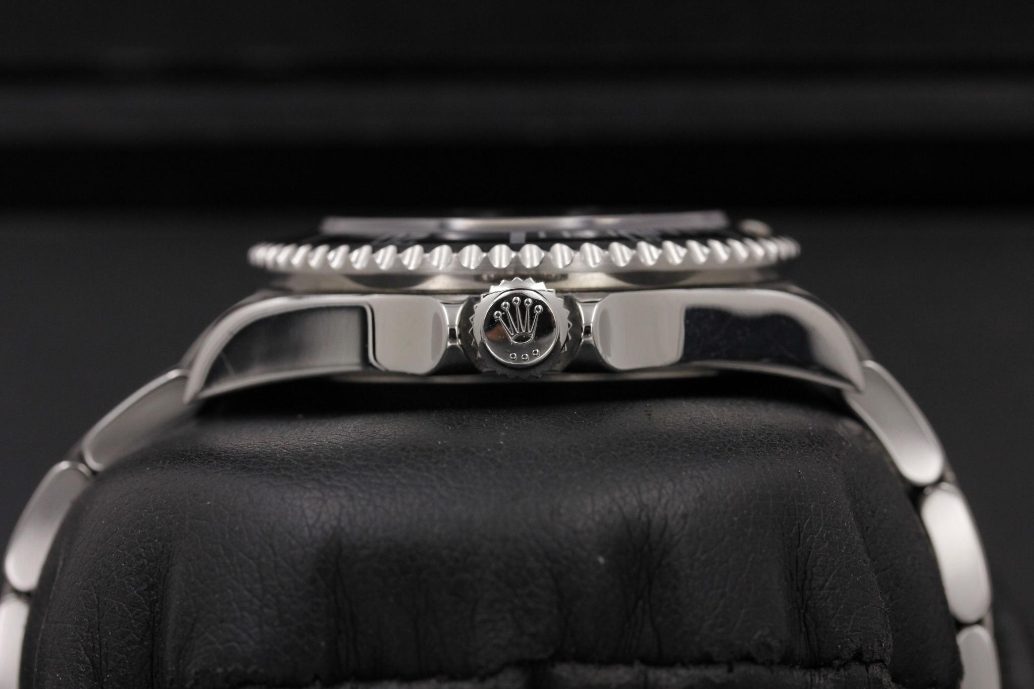 Watch Image 3