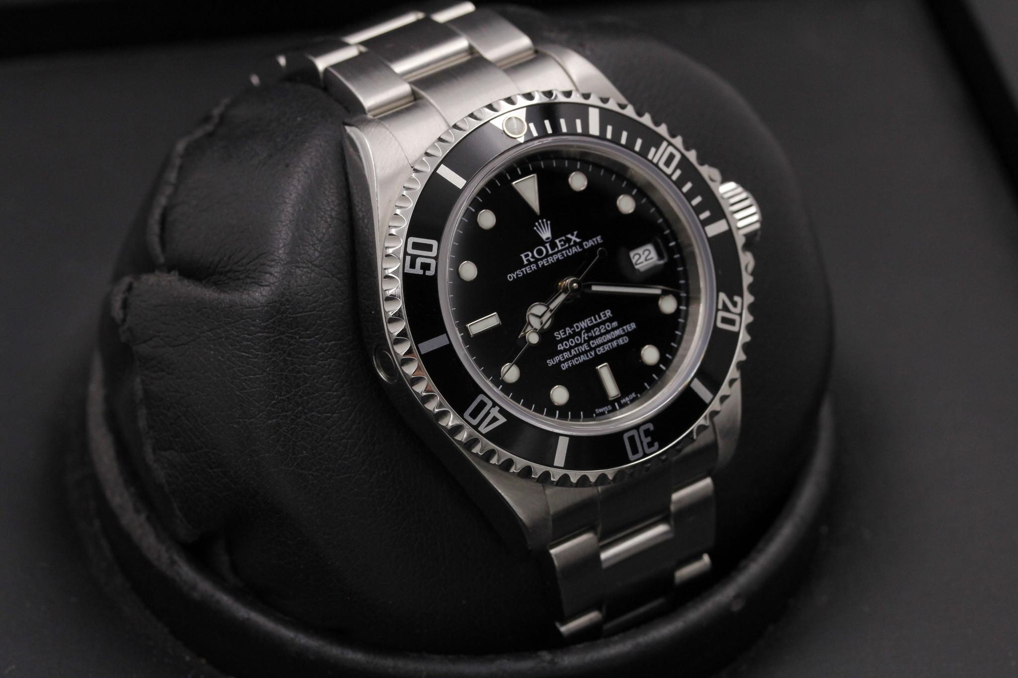 Watch Image 10