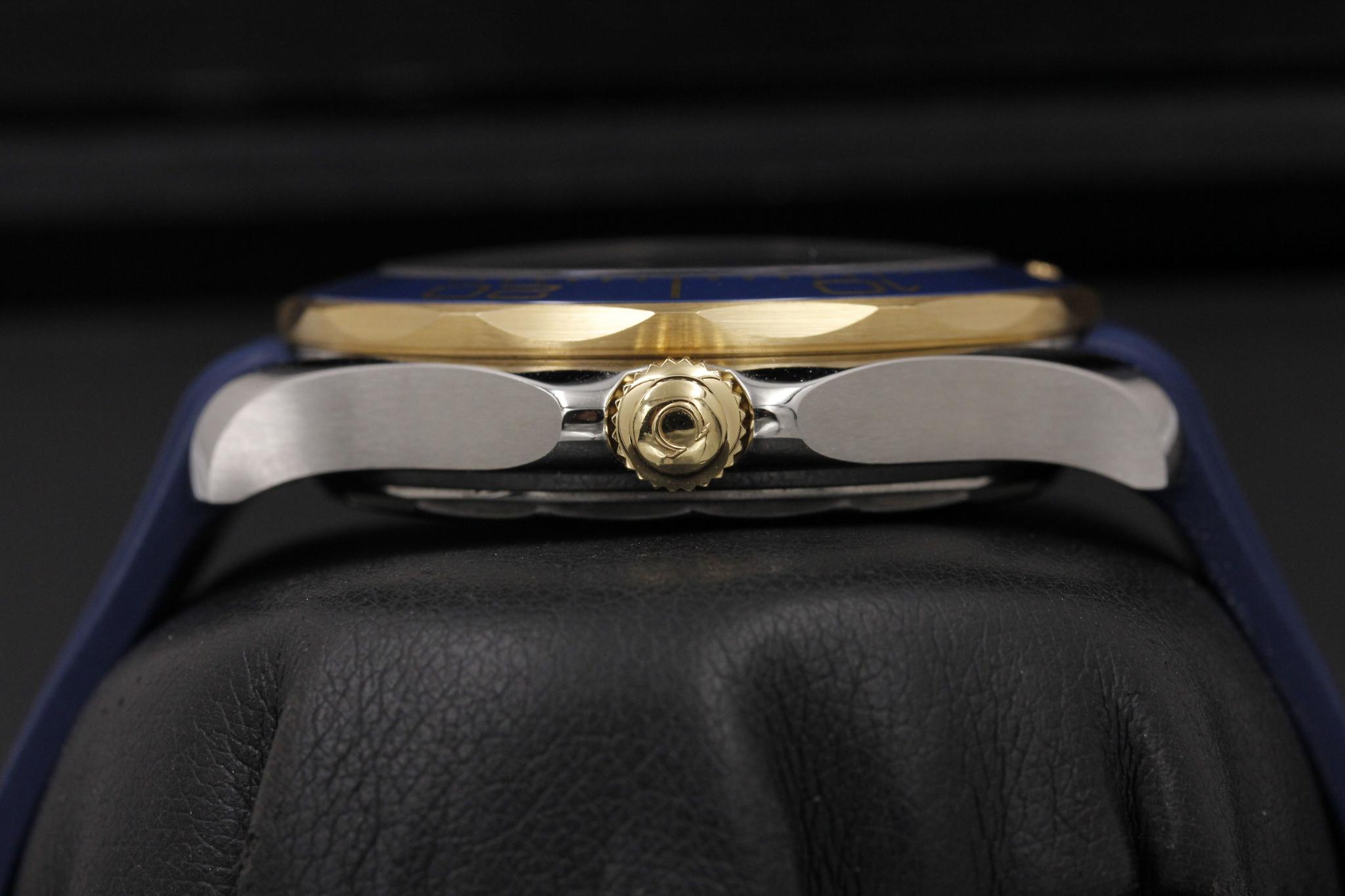 Watch Image 3