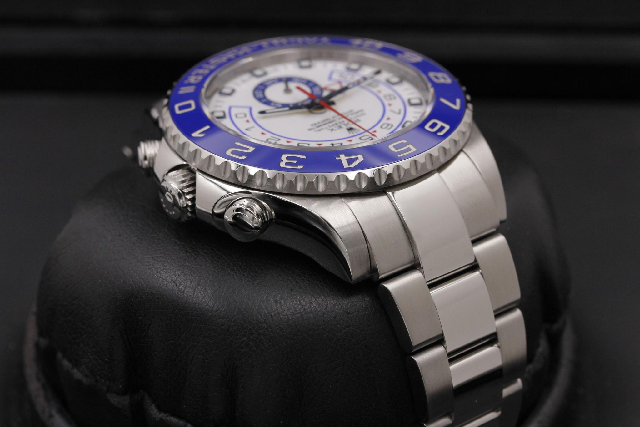 Watch Image 4